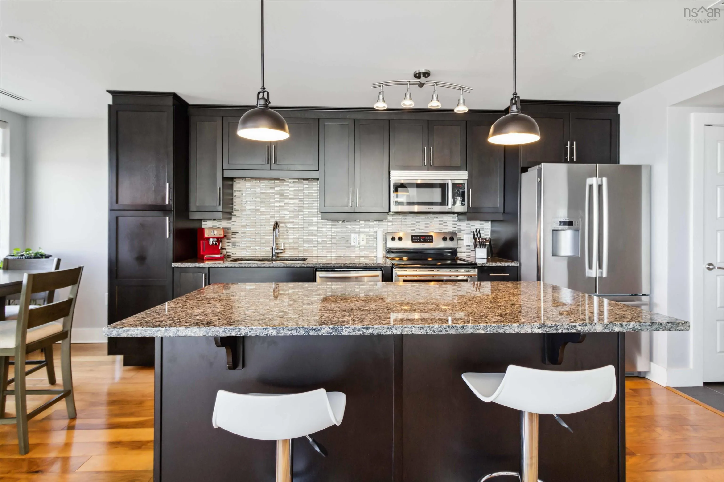 31 - Unit 704 Kings Wharf Place, Dartmouth, NS B2Y 0C1, 1 Bedroom Bedrooms, ,1 BathroomBathrooms,Residential,For Sale,Kings Wharf,202511401