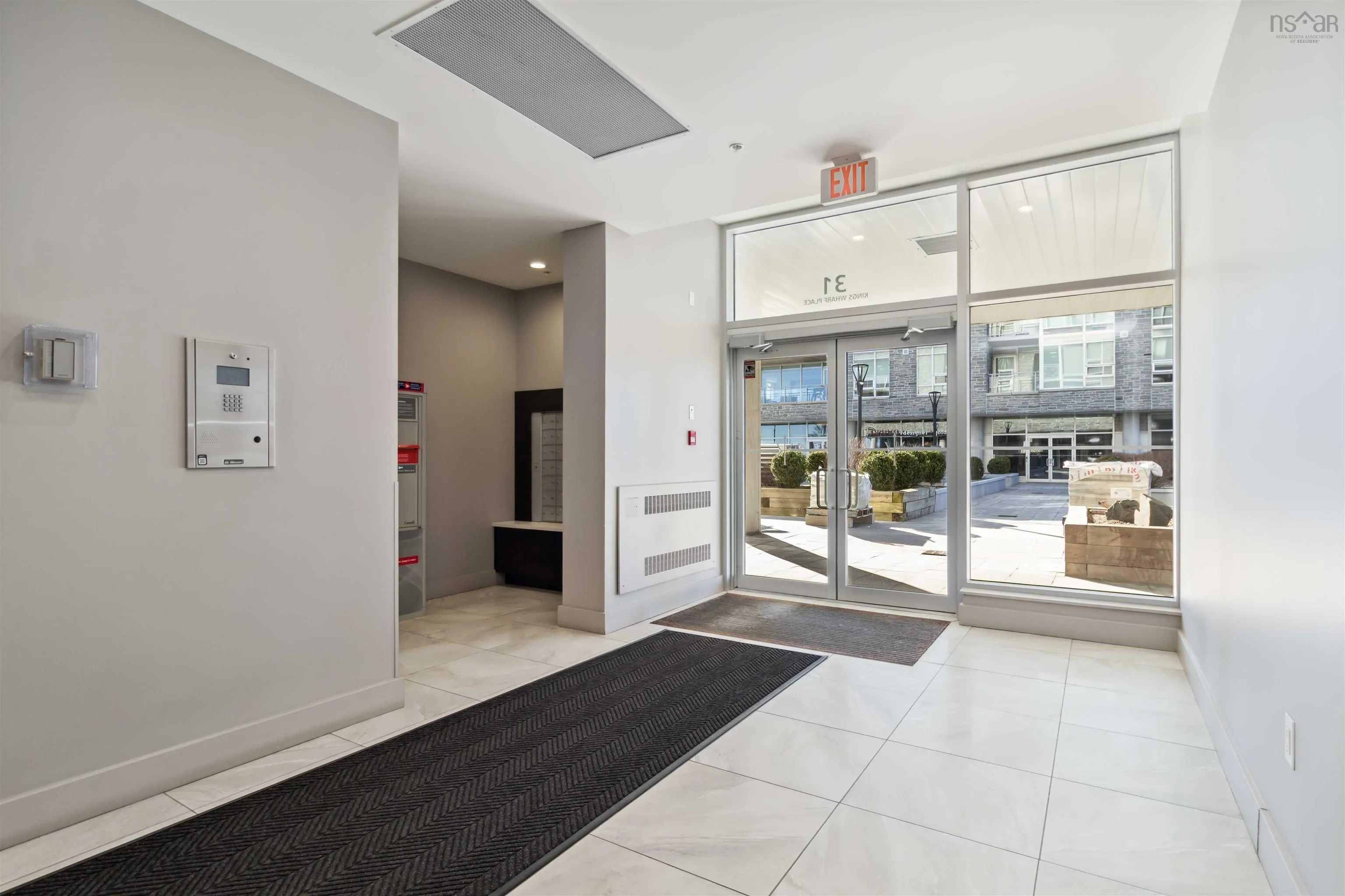 31 - Unit 704 Kings Wharf Place, Dartmouth, NS B2Y 0C1, 1 Bedroom Bedrooms, ,1 BathroomBathrooms,Residential,For Sale,Kings Wharf,202511401