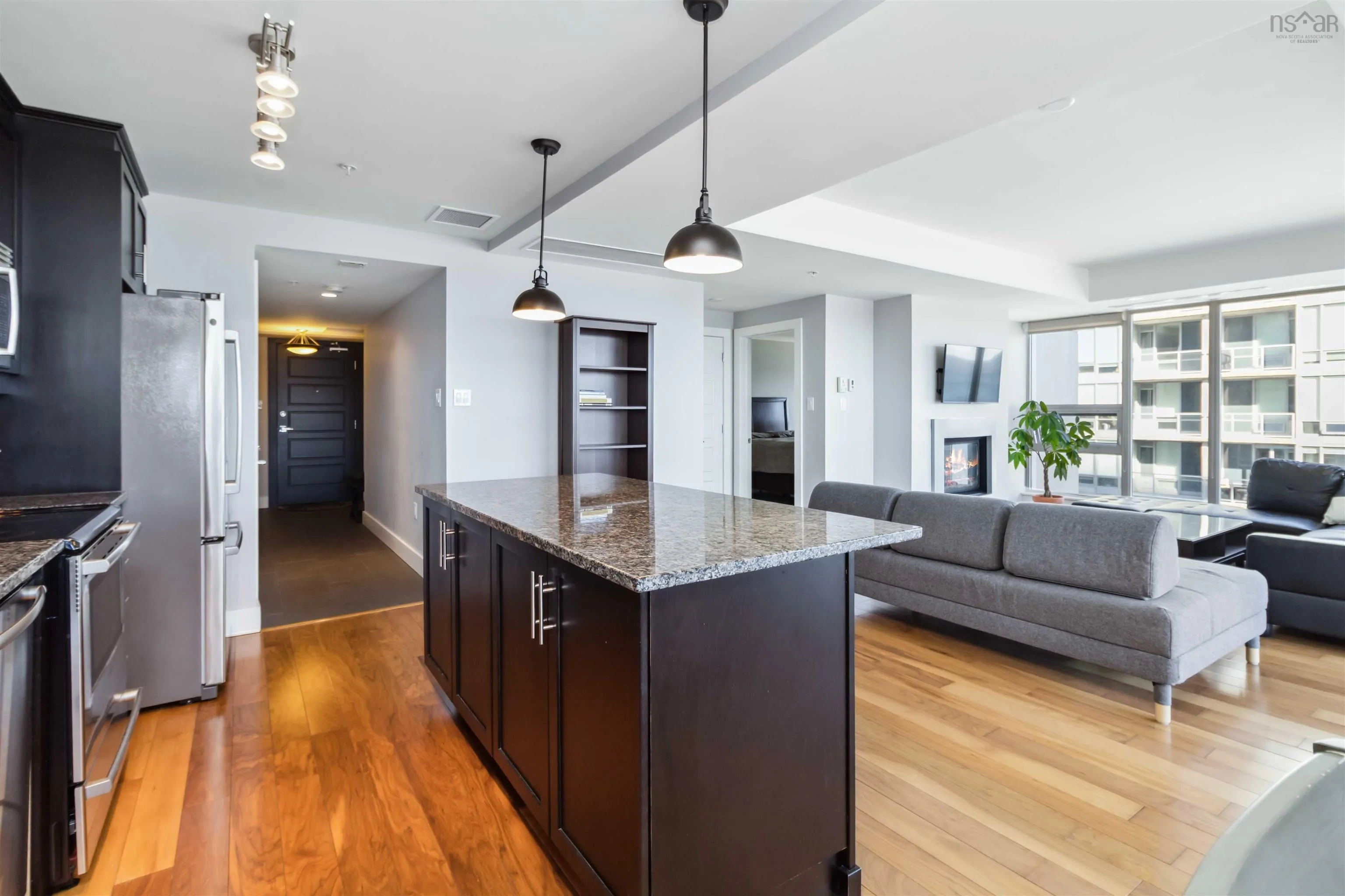 31 - Unit 704 Kings Wharf Place, Dartmouth, NS B2Y 0C1, 1 Bedroom Bedrooms, ,1 BathroomBathrooms,Residential,For Sale,Kings Wharf,202511401