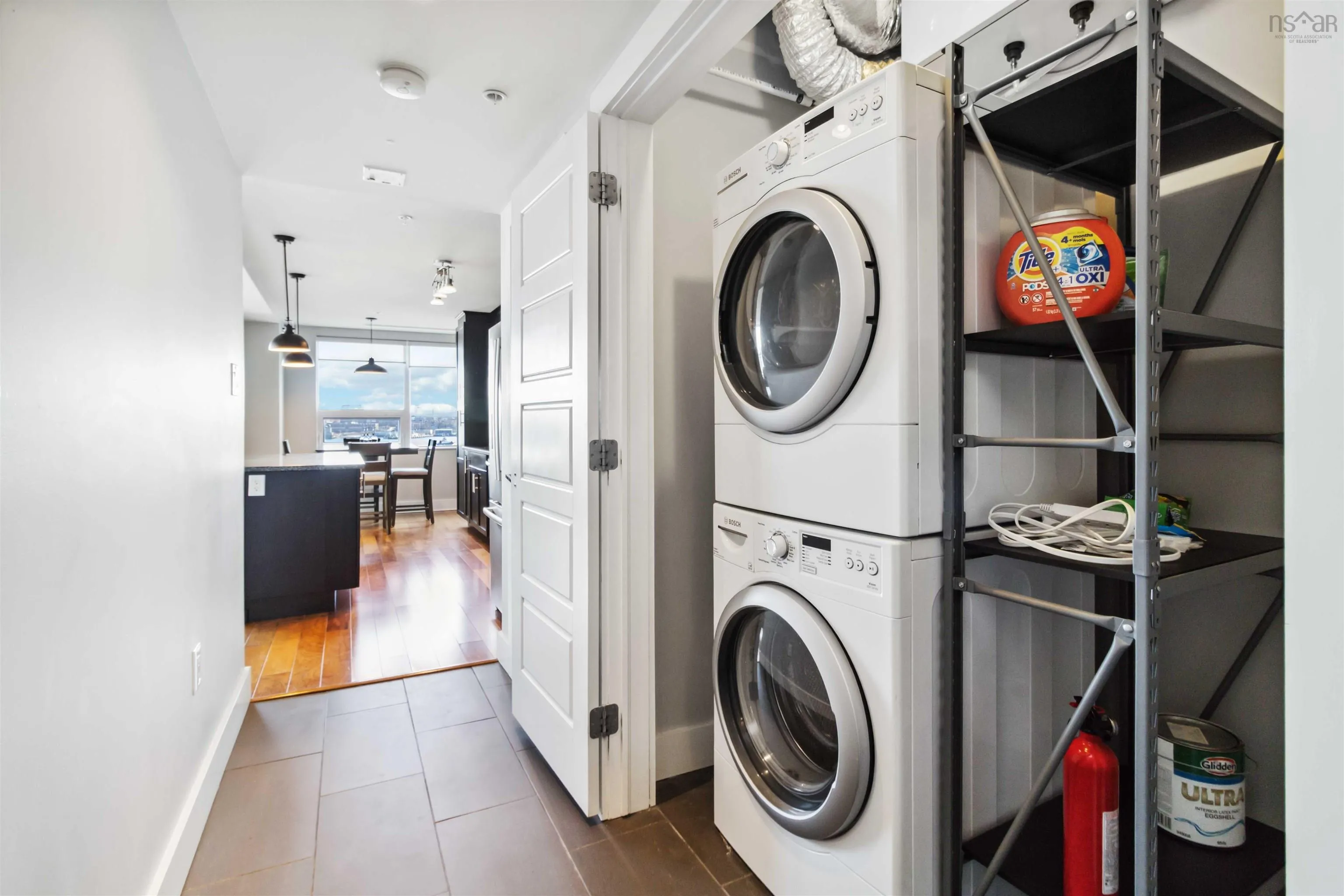 31 - Unit 704 Kings Wharf Place, Dartmouth, NS B2Y 0C1, 1 Bedroom Bedrooms, ,1 BathroomBathrooms,Residential,For Sale,Kings Wharf,202511401