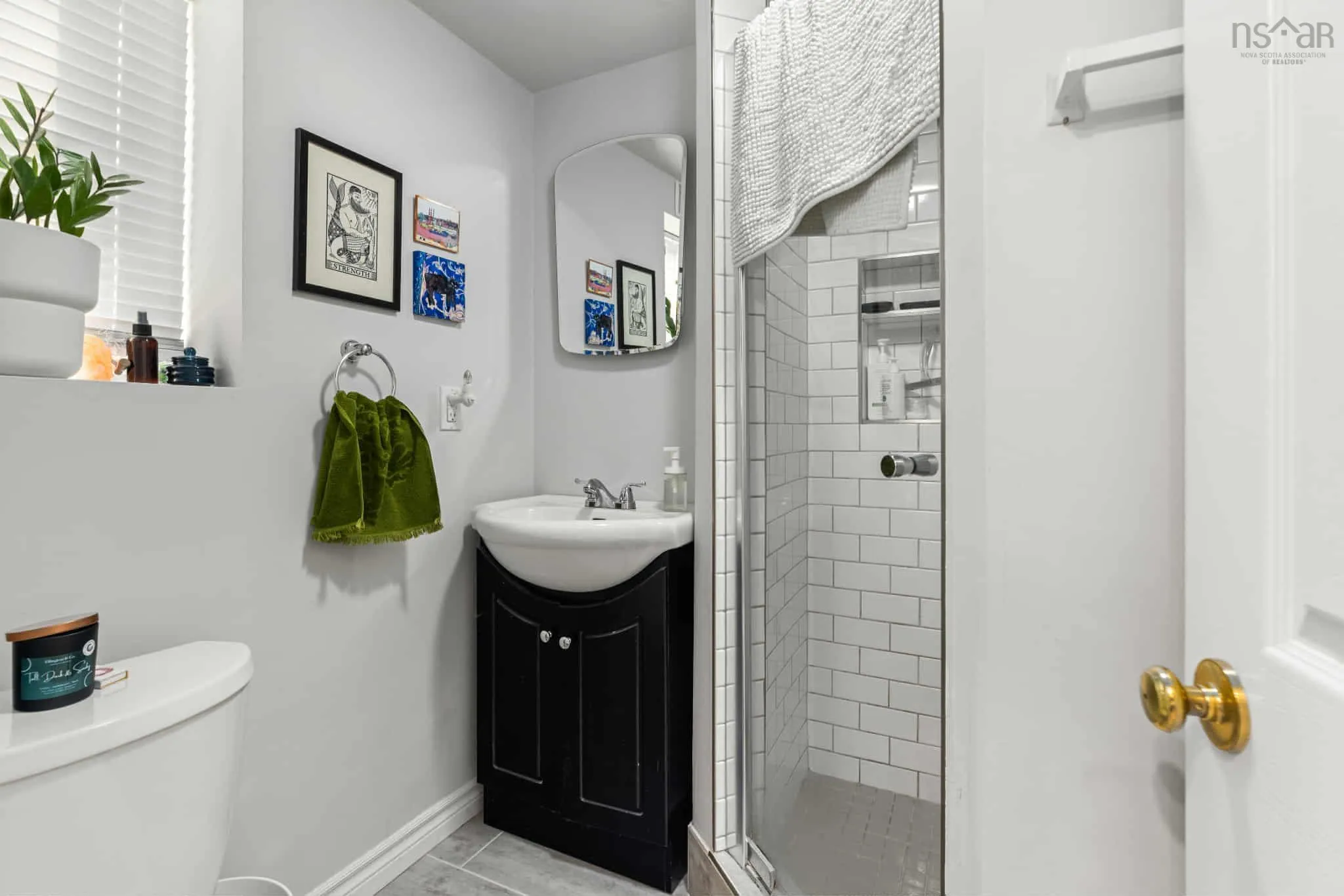 25 Joyce Avenue, Halifax, NS B3P 1W7, 3 Bedrooms Bedrooms, ,2 BathroomsBathrooms,Residential,For Sale,Joyce,202525020