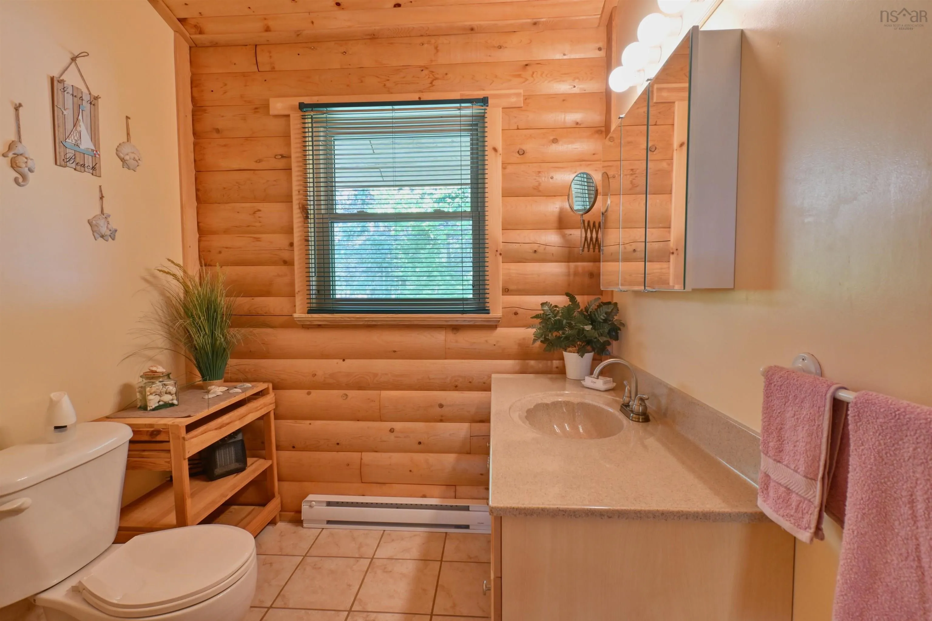 200 East Side Harbour, Guysborough, NS B0H 1J0, 4 Bedrooms Bedrooms, ,4 BathroomsBathrooms,Residential,For Sale,East Side Harbour,202523604