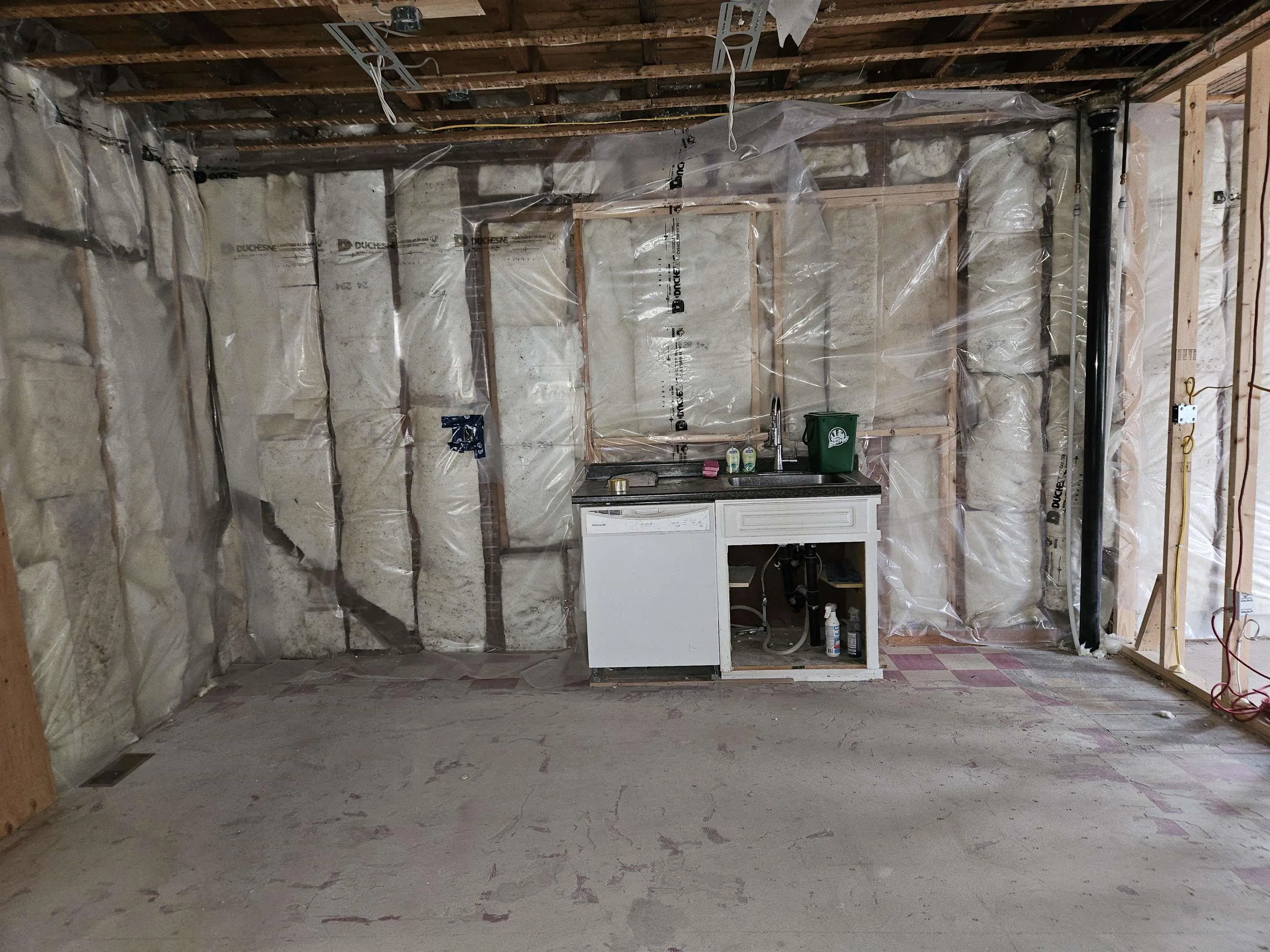 7 Mckenzie Street, Lunenburg, NS B0J 2C0, 2 Bedrooms Bedrooms, ,1 BathroomBathrooms,Residential,For Sale,Mckenzie,202518356