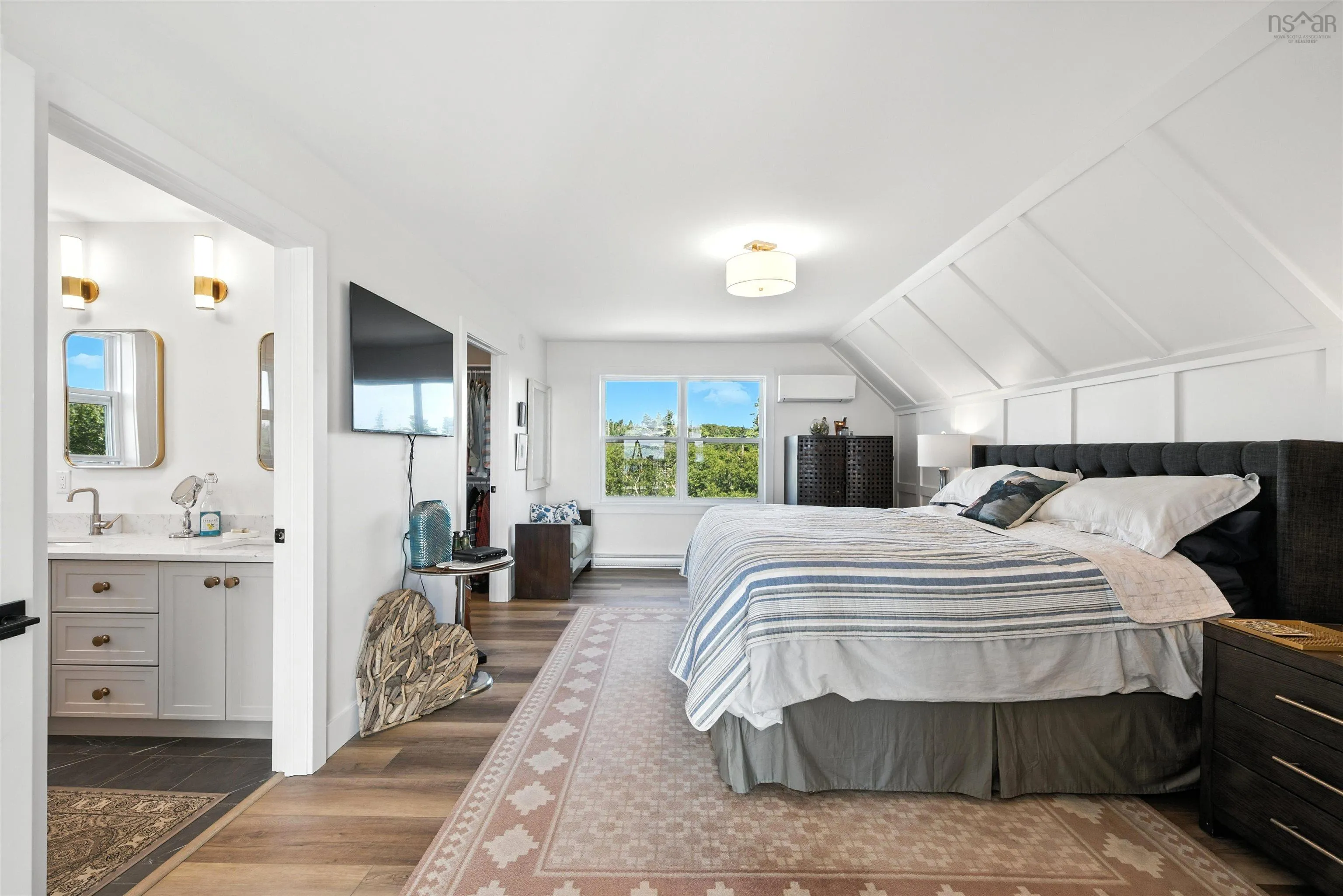 1330 Prospect Bay Road, Prospect Bay, NS B3T 2B1, 3 Bedrooms Bedrooms, ,3 BathroomsBathrooms,Residential,For Sale,Prospect Bay,202519186