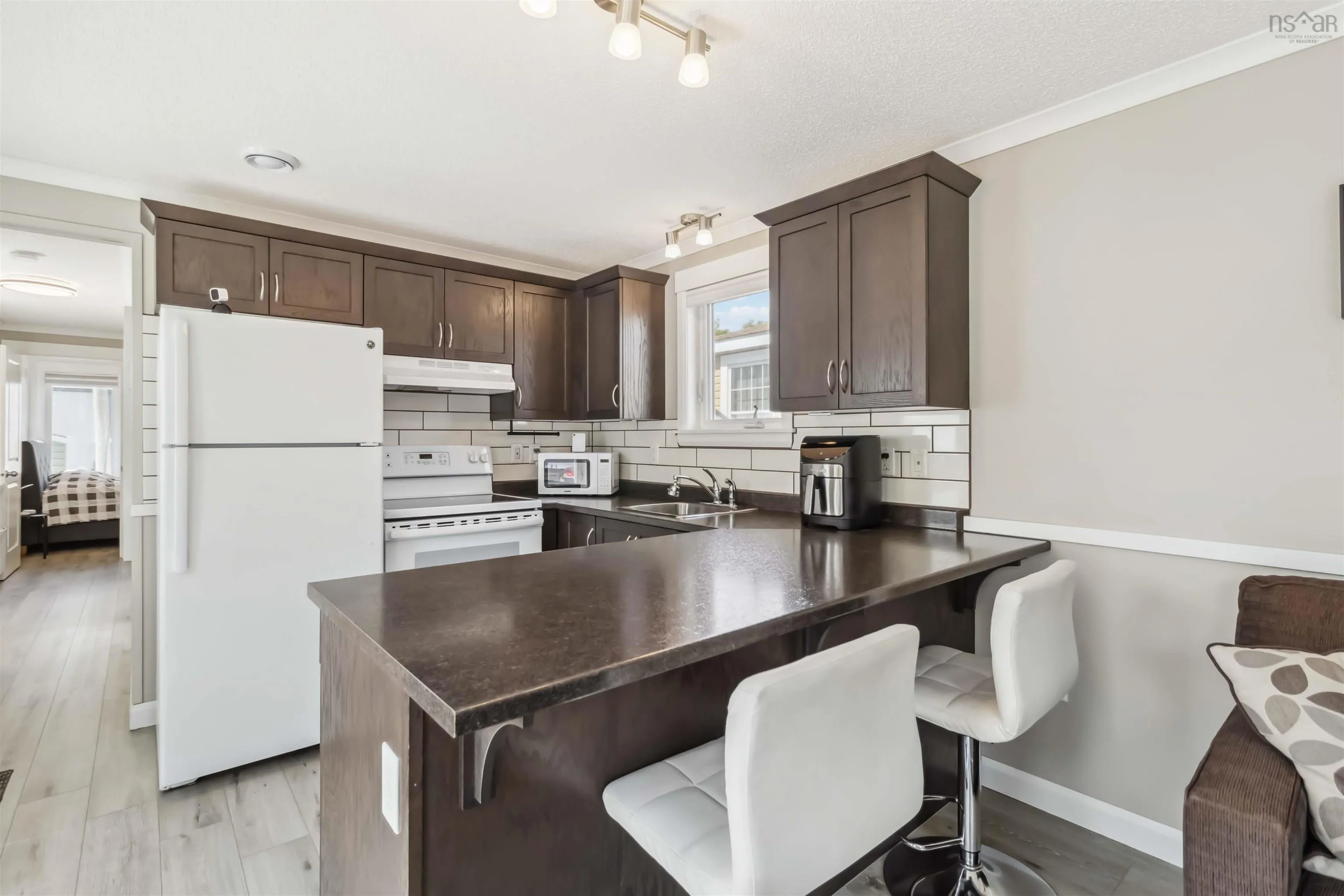 21 Chebogue Street, Dartmouth, NS B2W 1R3, 2 Bedrooms Bedrooms, ,1 BathroomBathrooms,Residential,For Sale,Chebogue,202513496