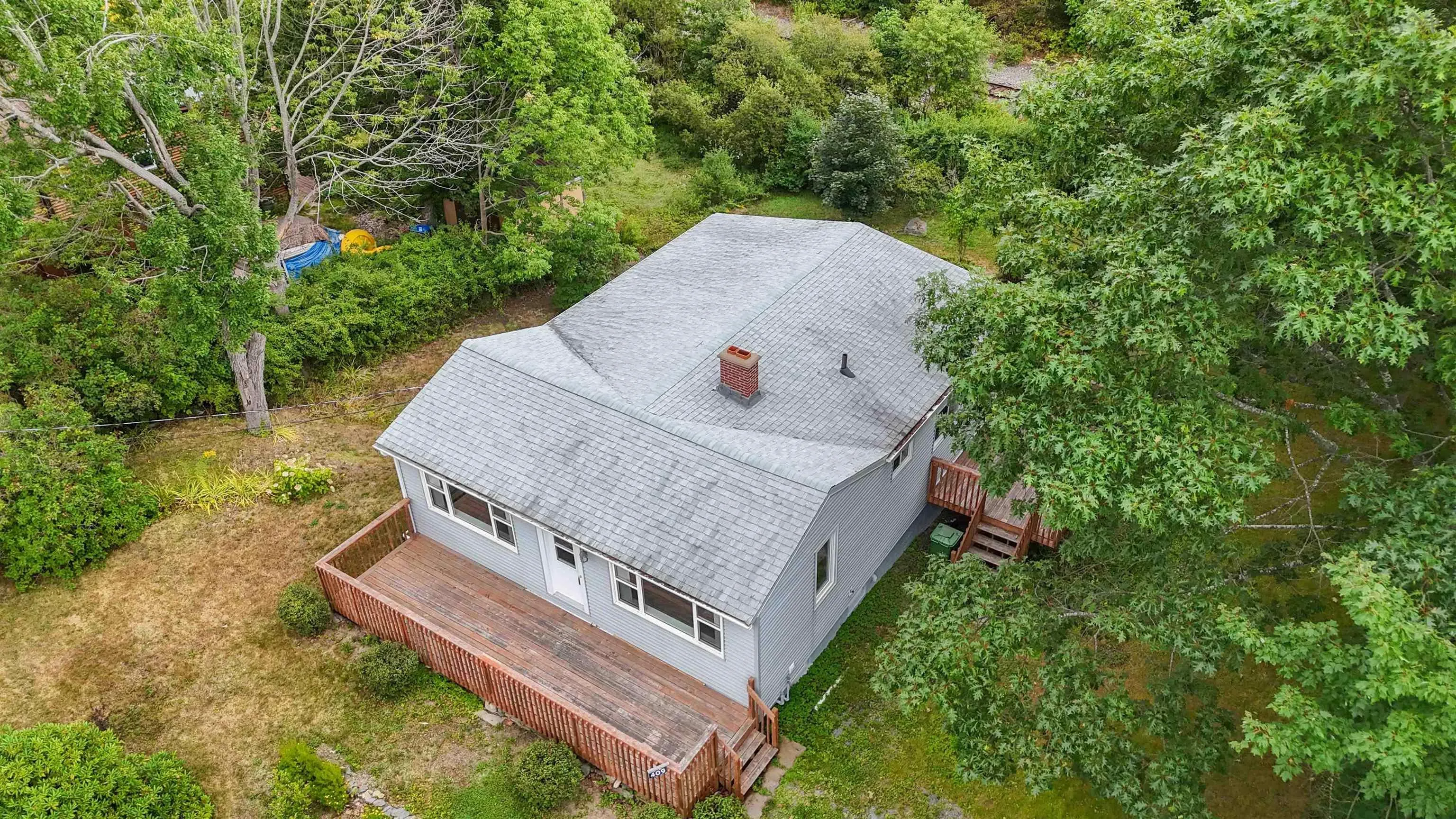 409 Rocky Lake Drive, Bedford, NS B4A 2T4, 3 Bedrooms Bedrooms, ,1 BathroomBathrooms,Residential,For Sale,Rocky Lake,202520739