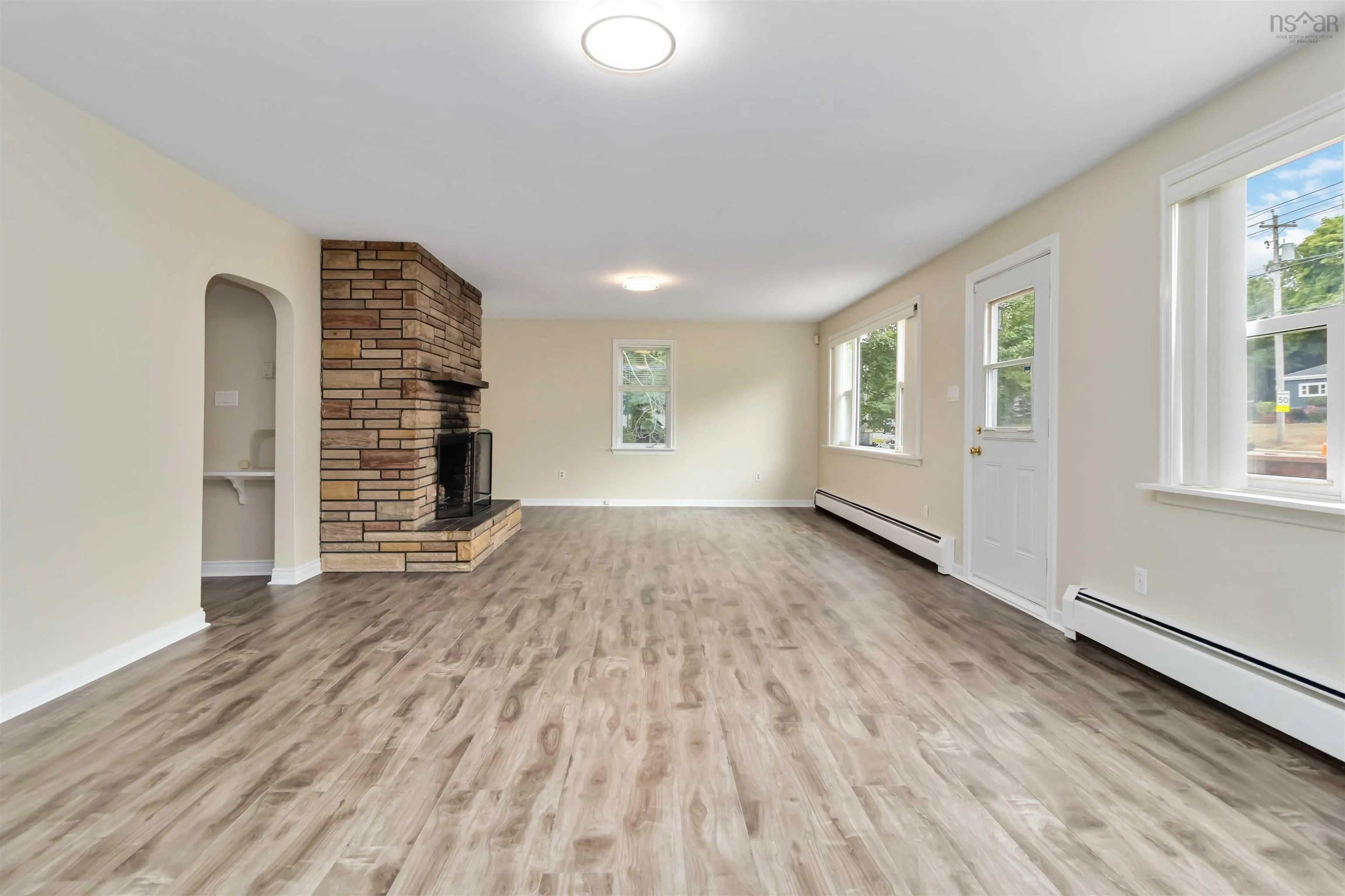 409 Rocky Lake Drive, Bedford, NS B4A 2T4, 3 Bedrooms Bedrooms, ,1 BathroomBathrooms,Residential,For Sale,Rocky Lake,202520739