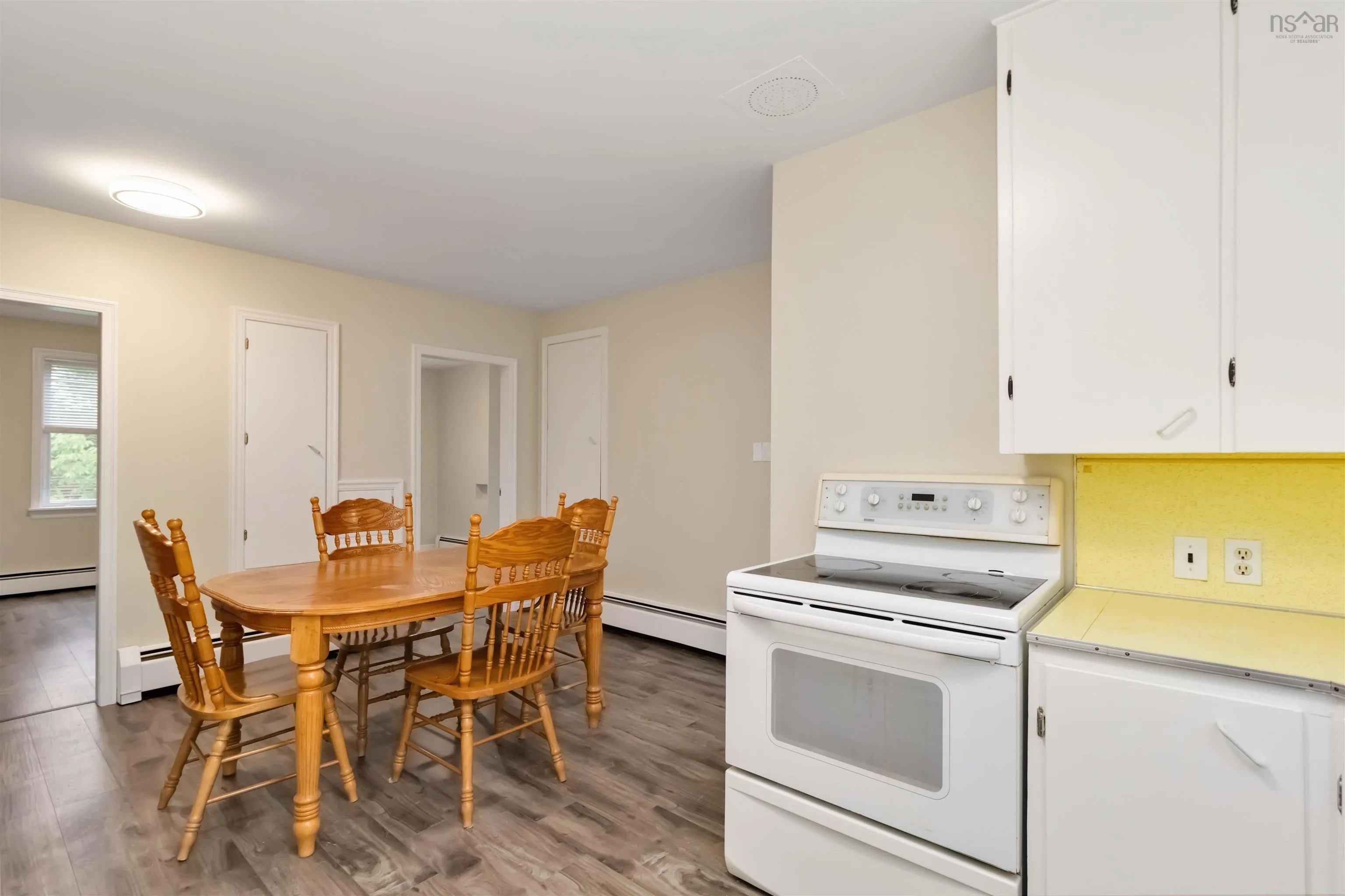 409 Rocky Lake Drive, Bedford, NS B4A 2T4, 3 Bedrooms Bedrooms, ,1 BathroomBathrooms,Residential,For Sale,Rocky Lake,202520739