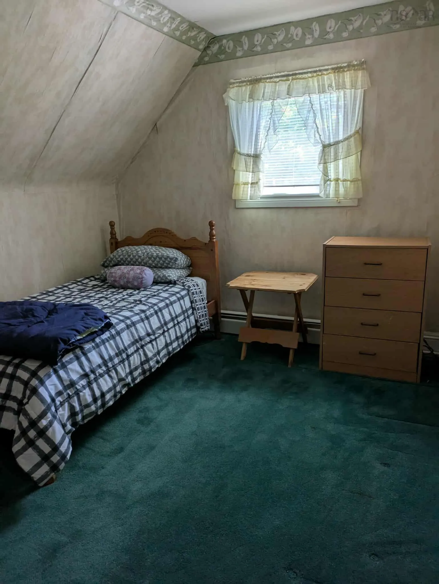 3 Thompson Avenue, North Sydney, NS B2A 1X7, 3 Bedrooms Bedrooms, ,1 BathroomBathrooms,Residential,For Sale,Thompson,202517466