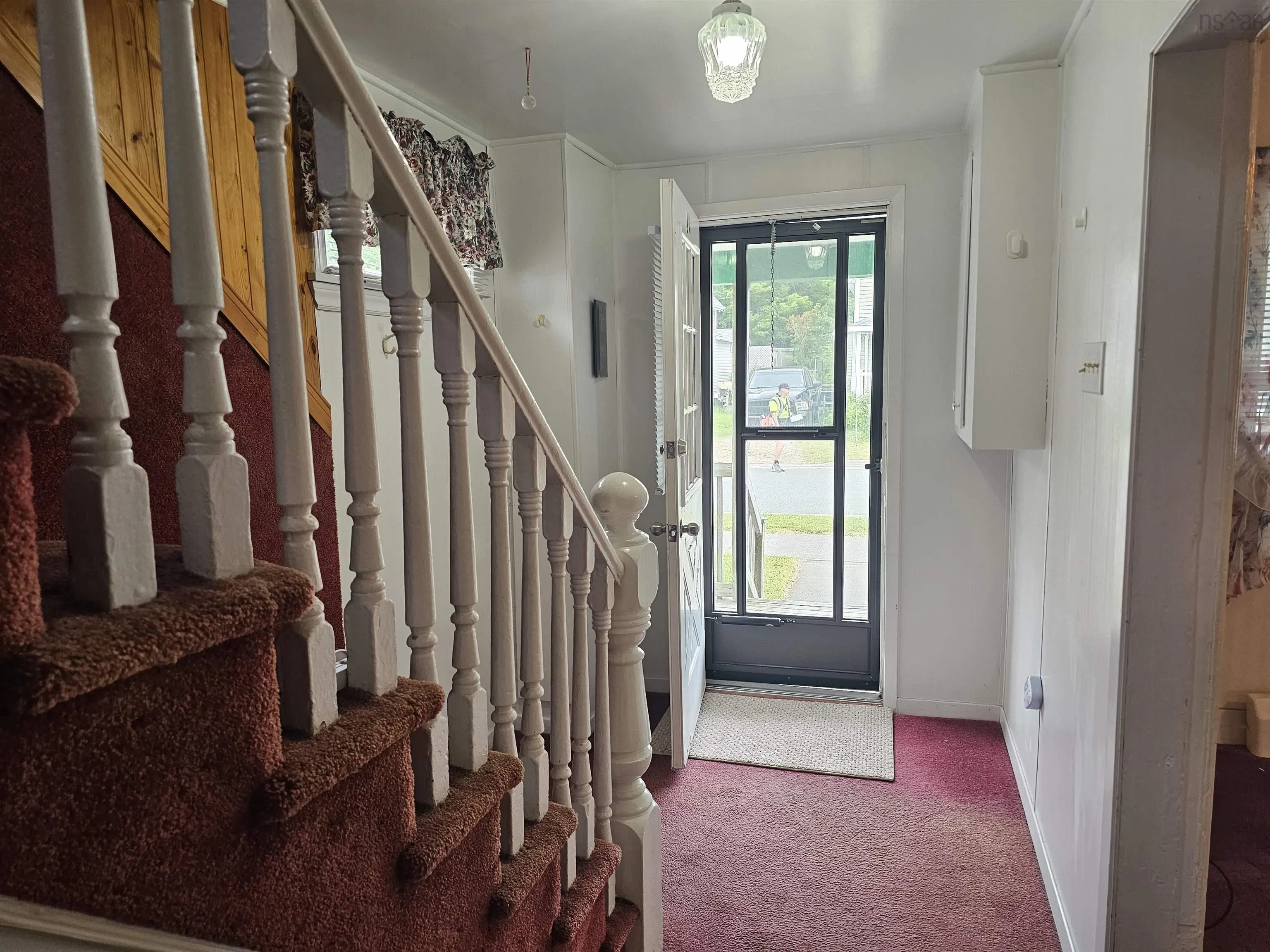 3 Thompson Avenue, North Sydney, NS B2A 1X7, 3 Bedrooms Bedrooms, ,1 BathroomBathrooms,Residential,For Sale,Thompson,202517466