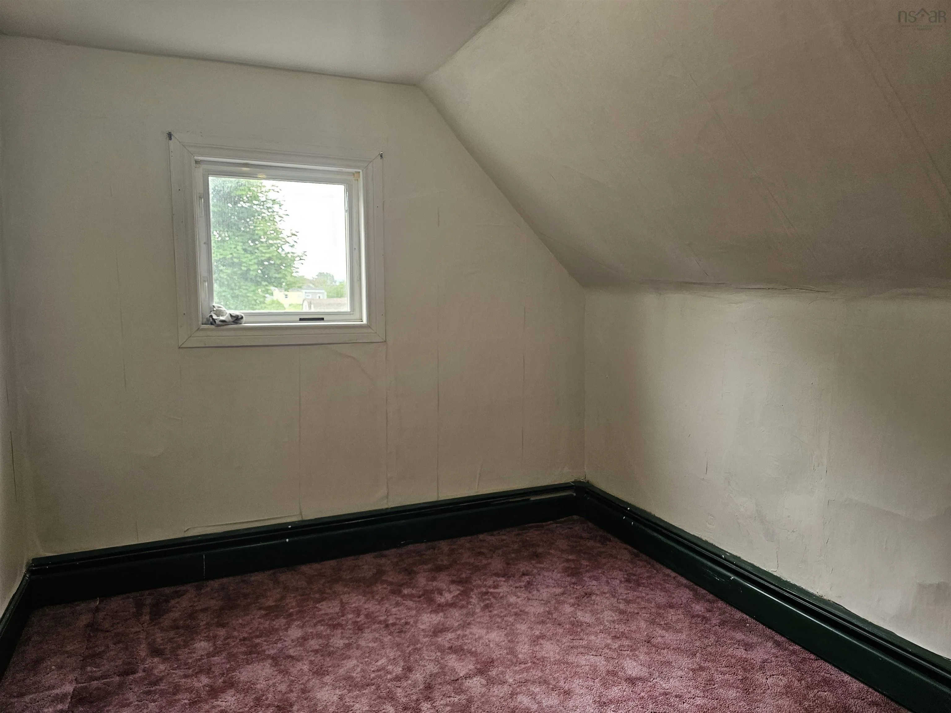 3 Thompson Avenue, North Sydney, NS B2A 1X7, 3 Bedrooms Bedrooms, ,1 BathroomBathrooms,Residential,For Sale,Thompson,202517466