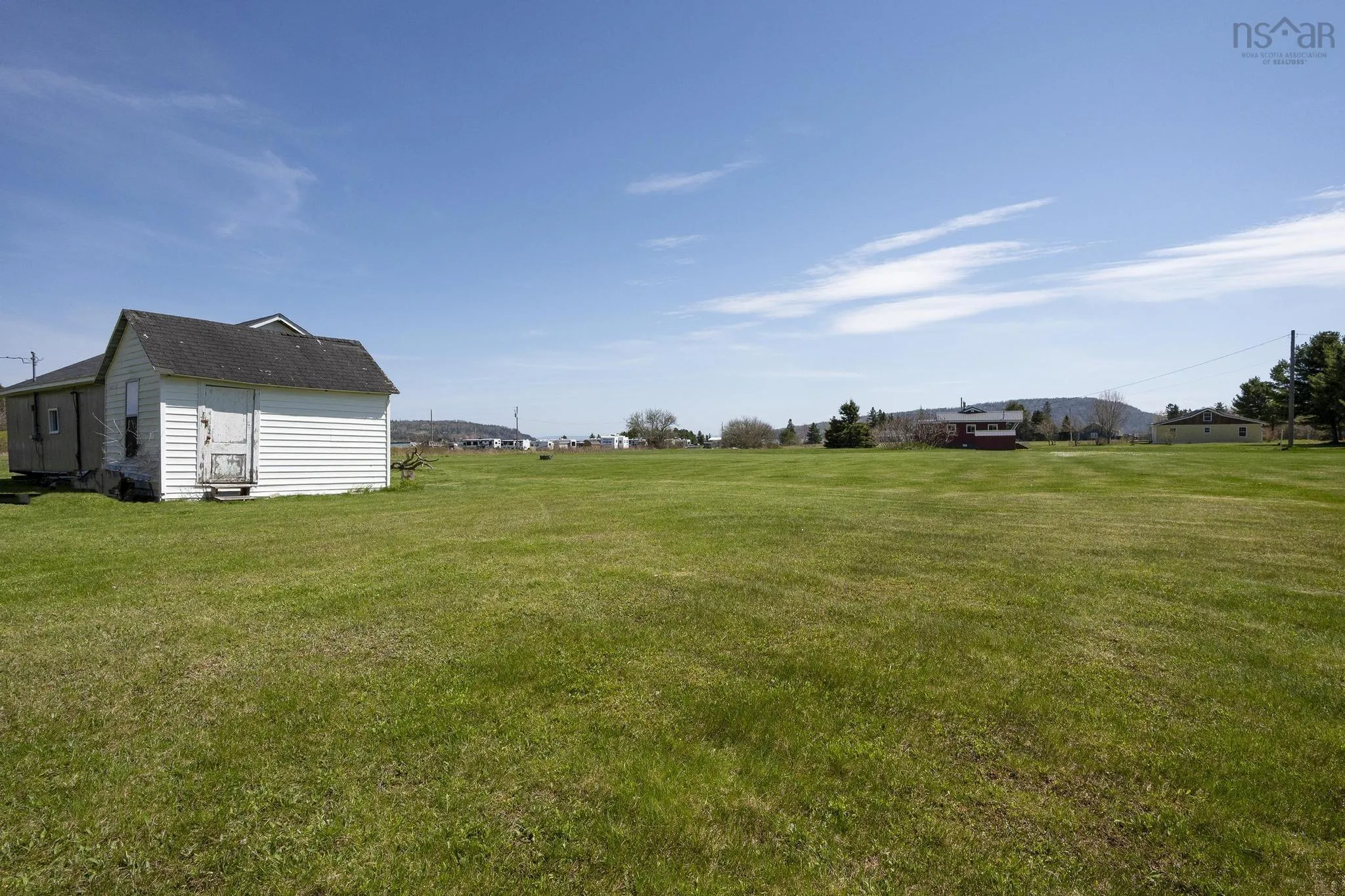 432 Hwy 2, Lower Five Islands, NS B0M 1N0, 2 Bedrooms Bedrooms, ,1 BathroomBathrooms,Residential,For Sale,Hwy 2,202511753