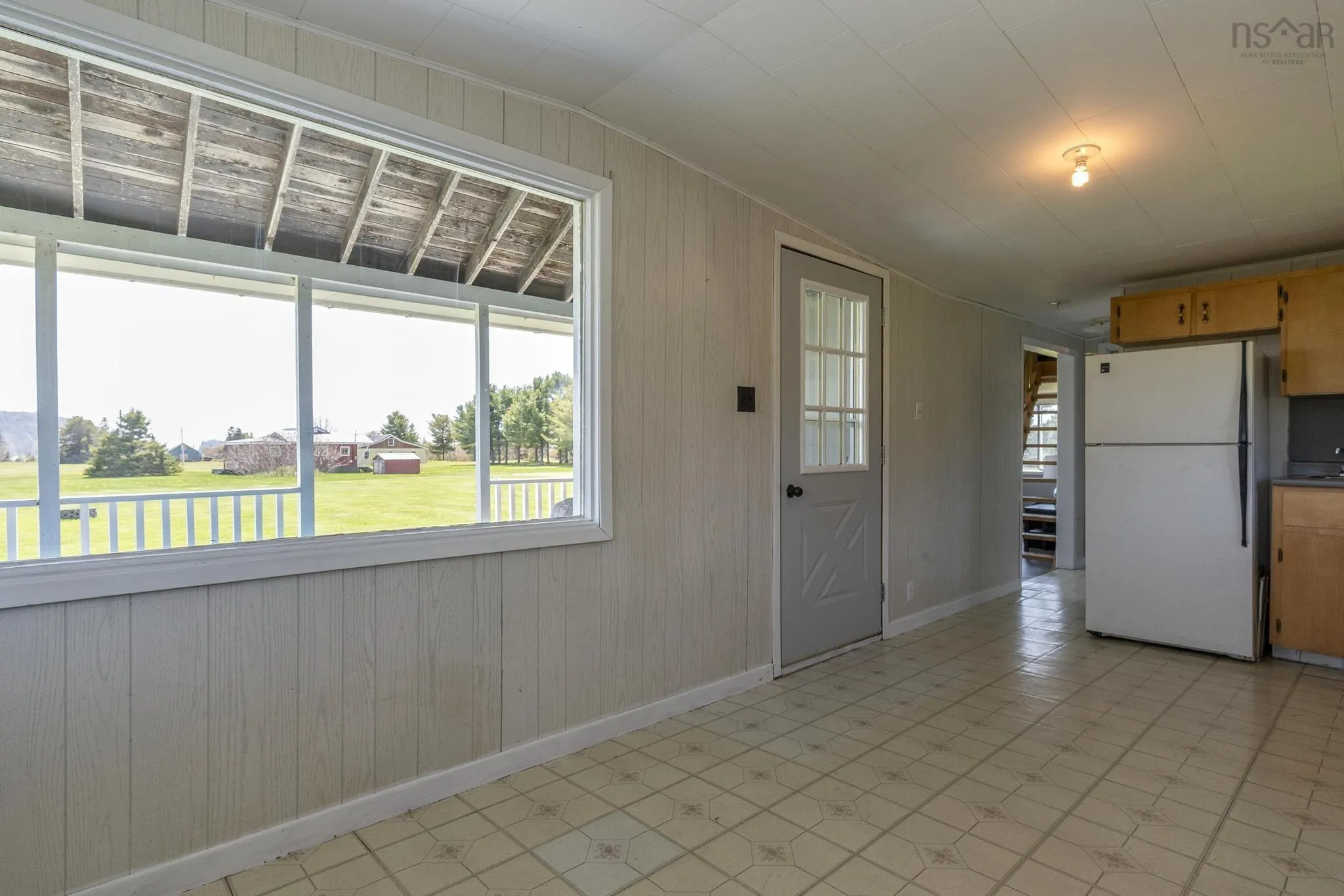 432 Hwy 2, Lower Five Islands, NS B0M 1N0, 2 Bedrooms Bedrooms, ,1 BathroomBathrooms,Residential,For Sale,Hwy 2,202511753
