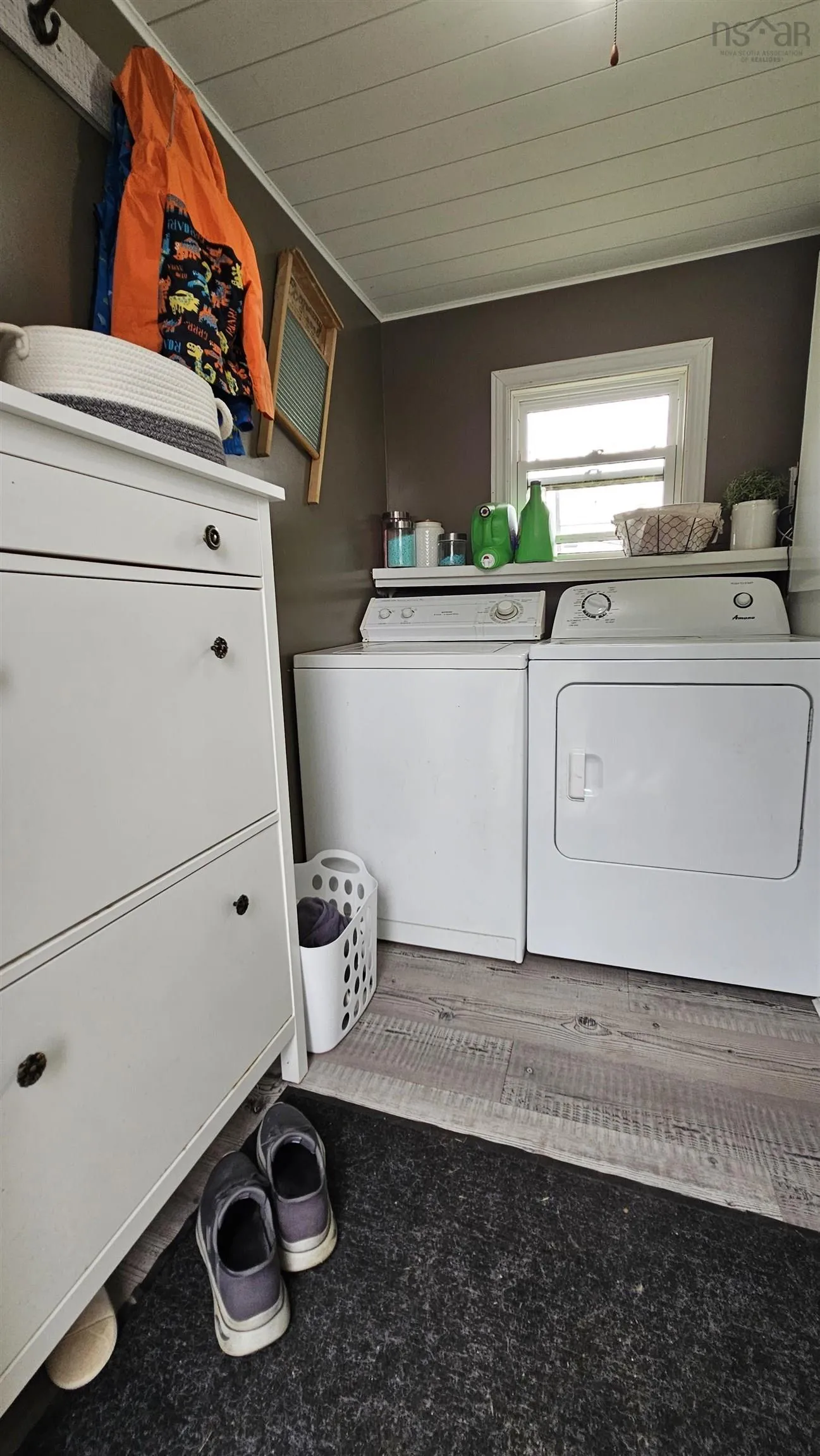 6588 Highway 3, Lower Woods Harbour, NS B0W 2E0, 3 Bedrooms Bedrooms, ,1 BathroomBathrooms,Residential,For Sale,Highway 3,202518051