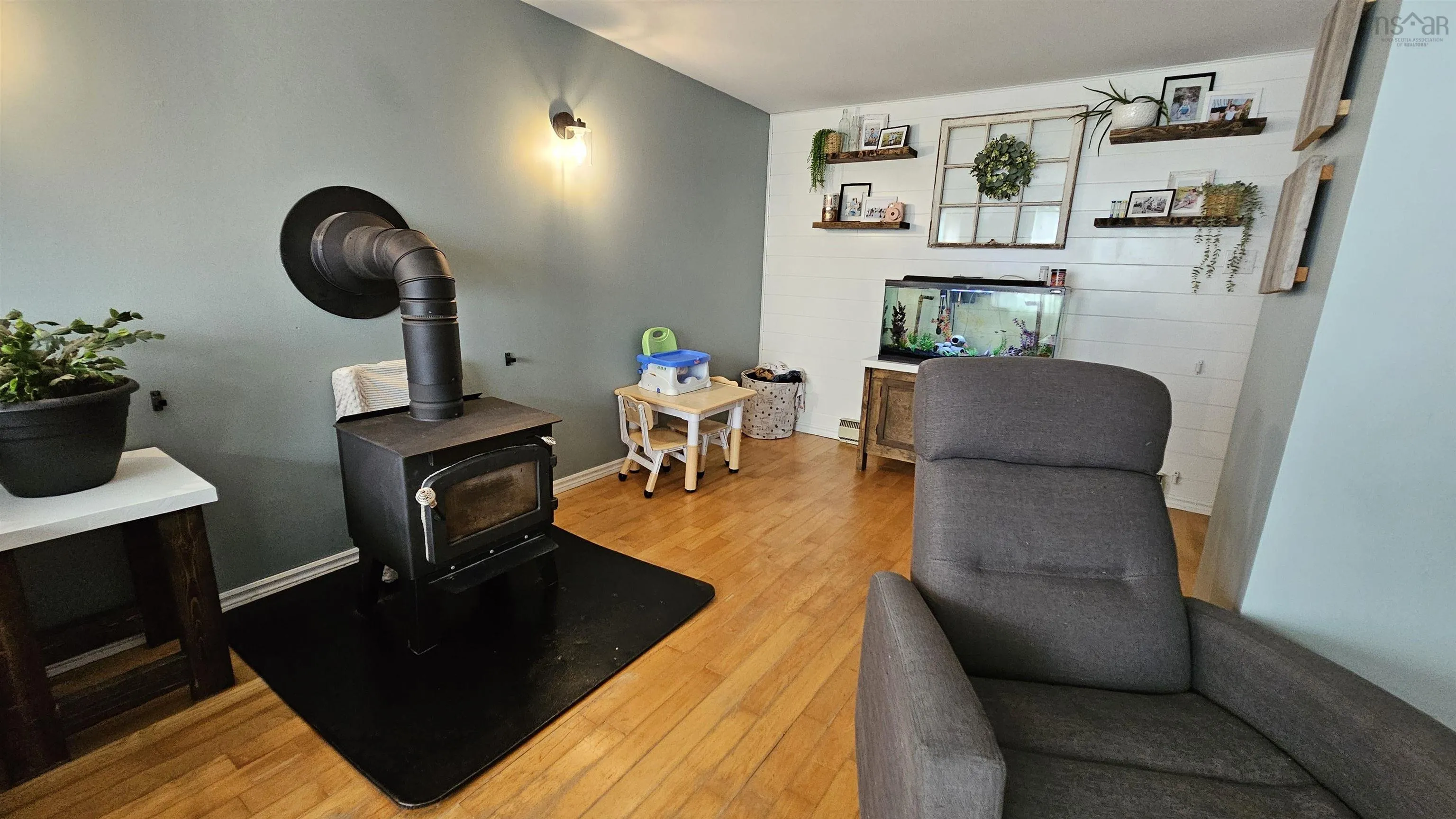6588 Highway 3, Lower Woods Harbour, NS B0W 2E0, 3 Bedrooms Bedrooms, ,1 BathroomBathrooms,Residential,For Sale,Highway 3,202518051