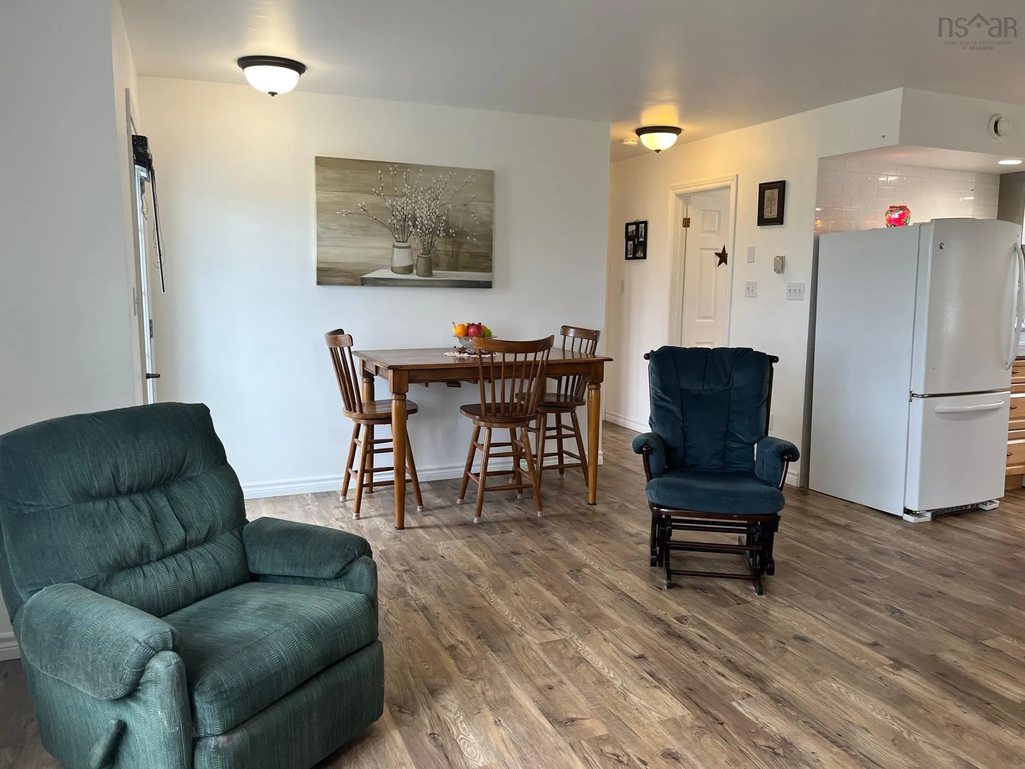 49 Big Baddeck Road, Baddeck, NS B0E 1B0, 4 Bedrooms Bedrooms, ,3 BathroomsBathrooms,Residential,For Sale,Big Baddeck,202521924