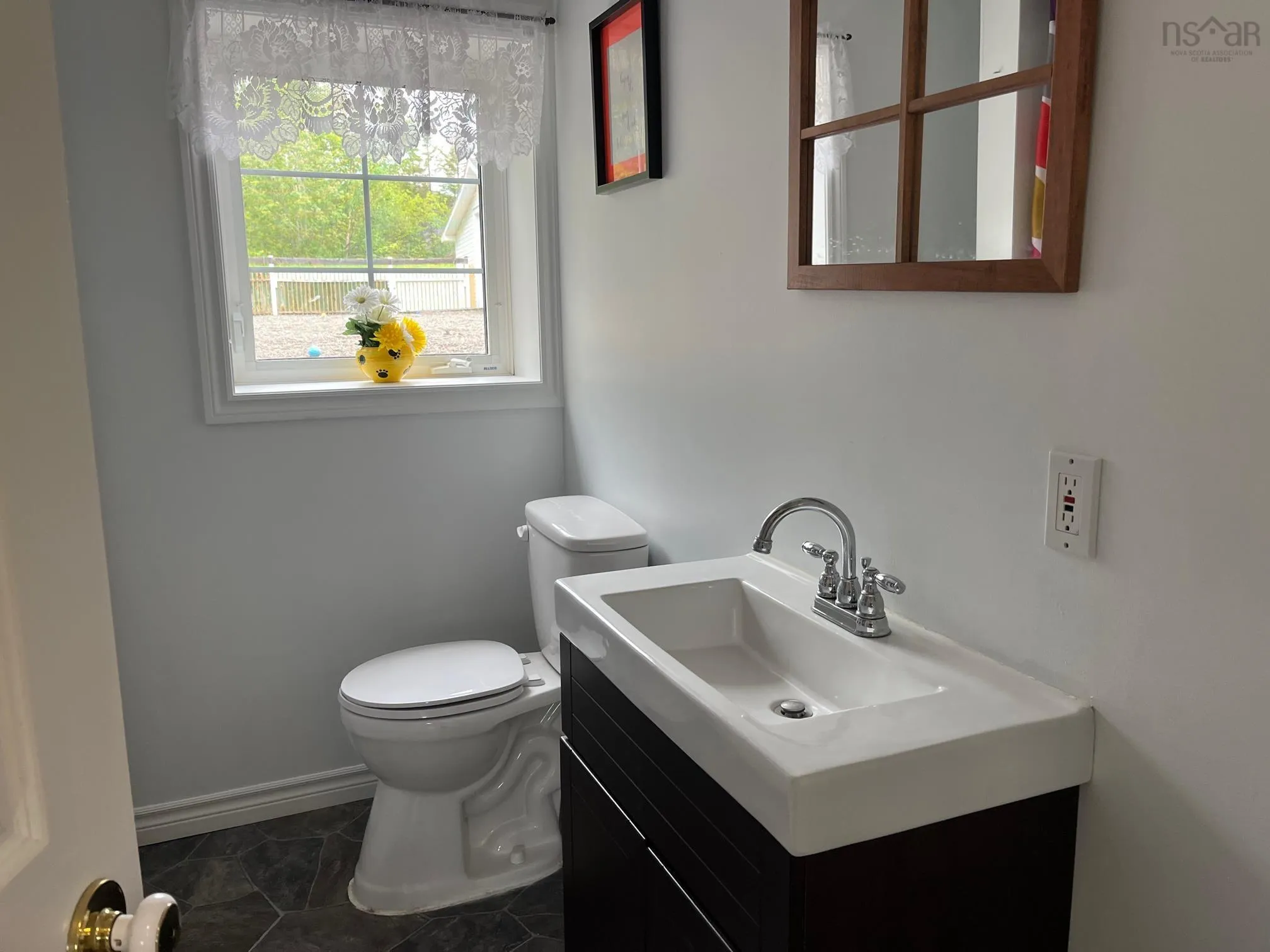 49 Big Baddeck Road, Baddeck, NS B0E 1B0, 4 Bedrooms Bedrooms, ,3 BathroomsBathrooms,Residential,For Sale,Big Baddeck,202521924