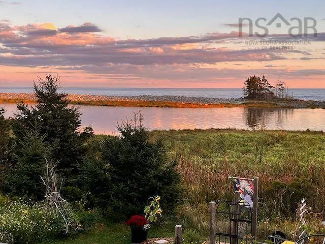 79 Five Rivers Drive, White Point Ns B0t 1g0, 4 Bedrooms Bedrooms, ,3 BathroomsBathrooms,Residential,For Sale,Five Rivers,202422612