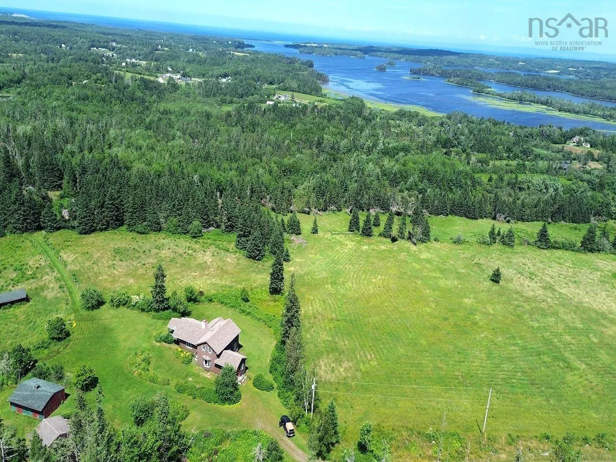 172 Melanson Road, Pomquet Ns B2g 2l4, 4 Bedrooms Bedrooms, ,3 BathroomsBathrooms,Farm,For Sale,Melanson,202502005