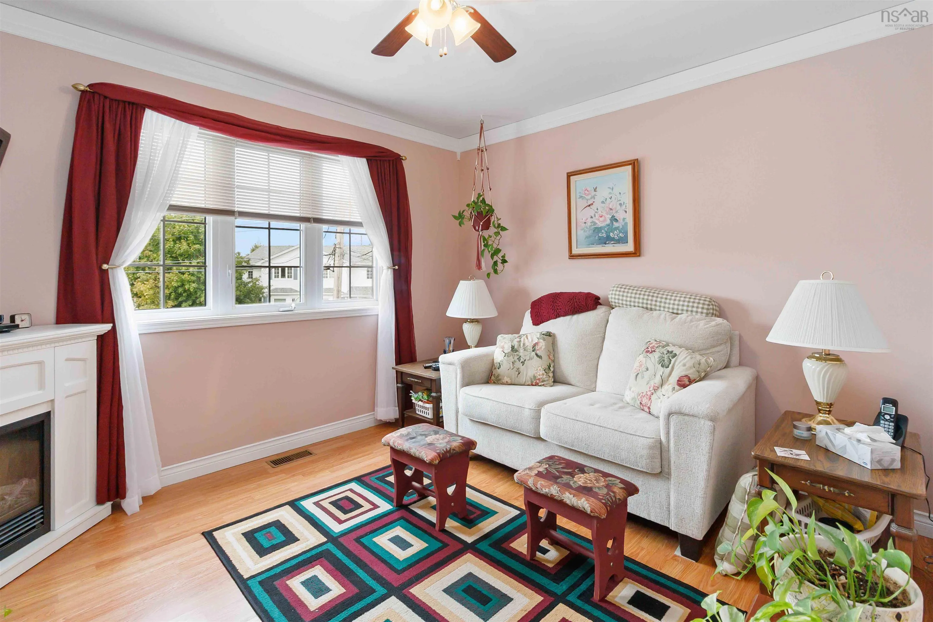 16 Geovex Court, Dartmouth, NS B2X 3T1, 3 Bedrooms Bedrooms, ,3 BathroomsBathrooms,Residential,For Sale,Geovex,202523197