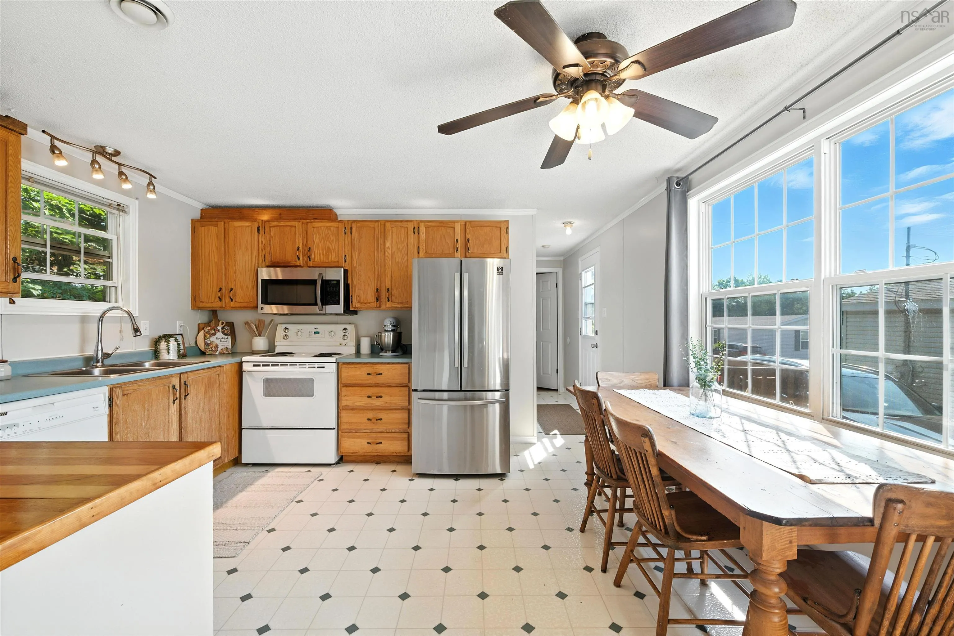 4 Lois Lane, Simms Settlement, NS B0J 1T0, 3 Bedrooms Bedrooms, ,1 BathroomBathrooms,Residential,For Sale,Lois,202518069