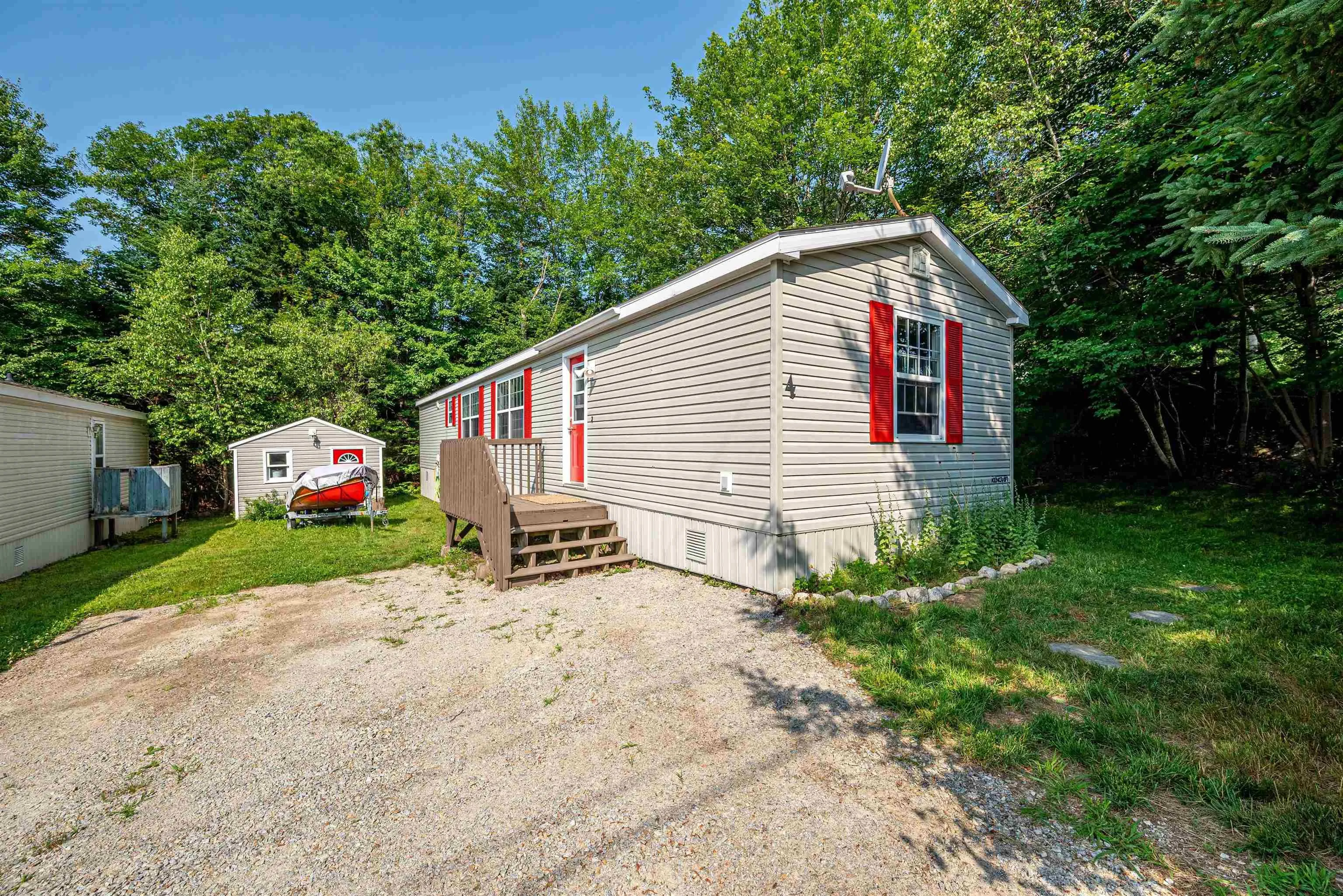 4 Lois Lane, Simms Settlement, NS B0J 1T0, 3 Bedrooms Bedrooms, ,1 BathroomBathrooms,Residential,For Sale,Lois,202518069