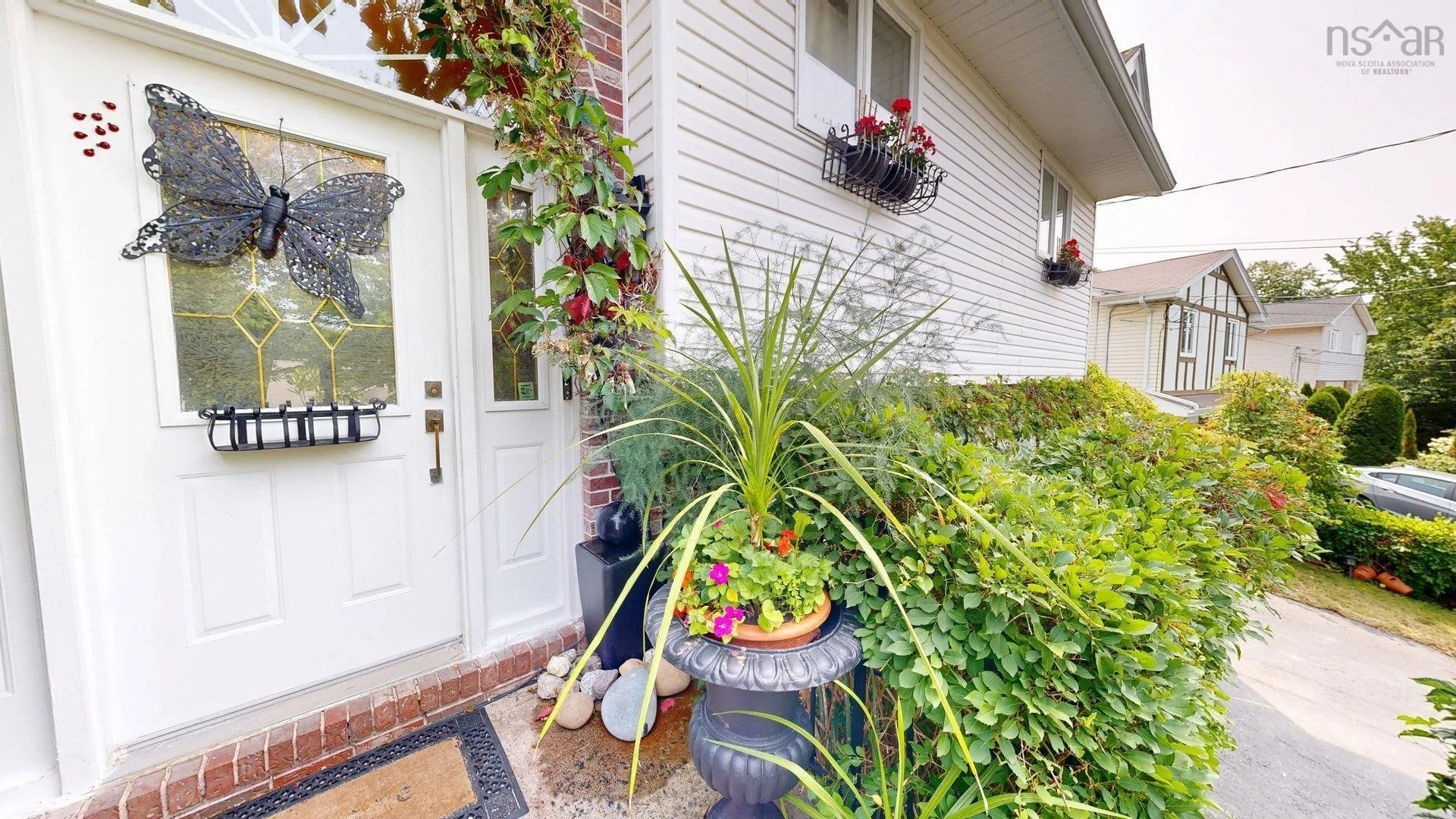 71 Riverview Crescent, Bedford, NS B4A 2X5, 4 Bedrooms Bedrooms, ,3 BathroomsBathrooms,Residential,For Sale,Riverview,202521325