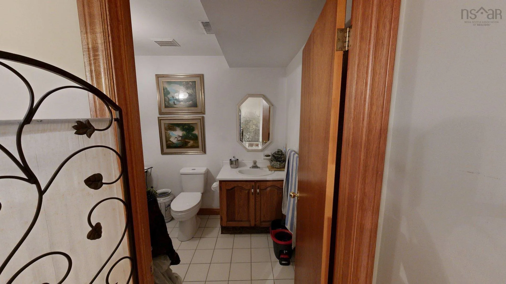 71 Riverview Crescent, Bedford, NS B4A 2X5, 4 Bedrooms Bedrooms, ,3 BathroomsBathrooms,Residential,For Sale,Riverview,202521325