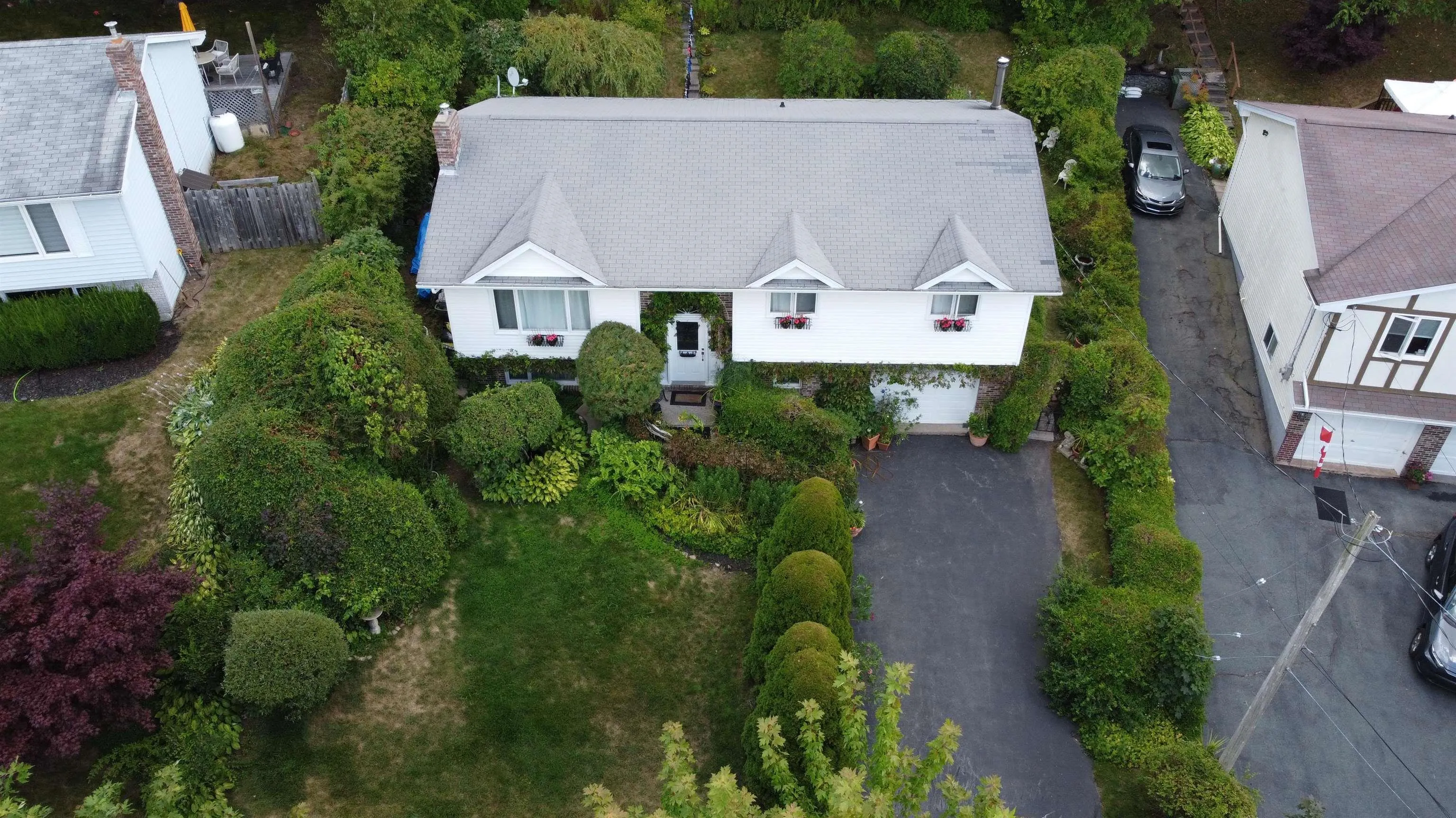 71 Riverview Crescent, Bedford, NS B4A 2X5, 4 Bedrooms Bedrooms, ,3 BathroomsBathrooms,Residential,For Sale,Riverview,202521325