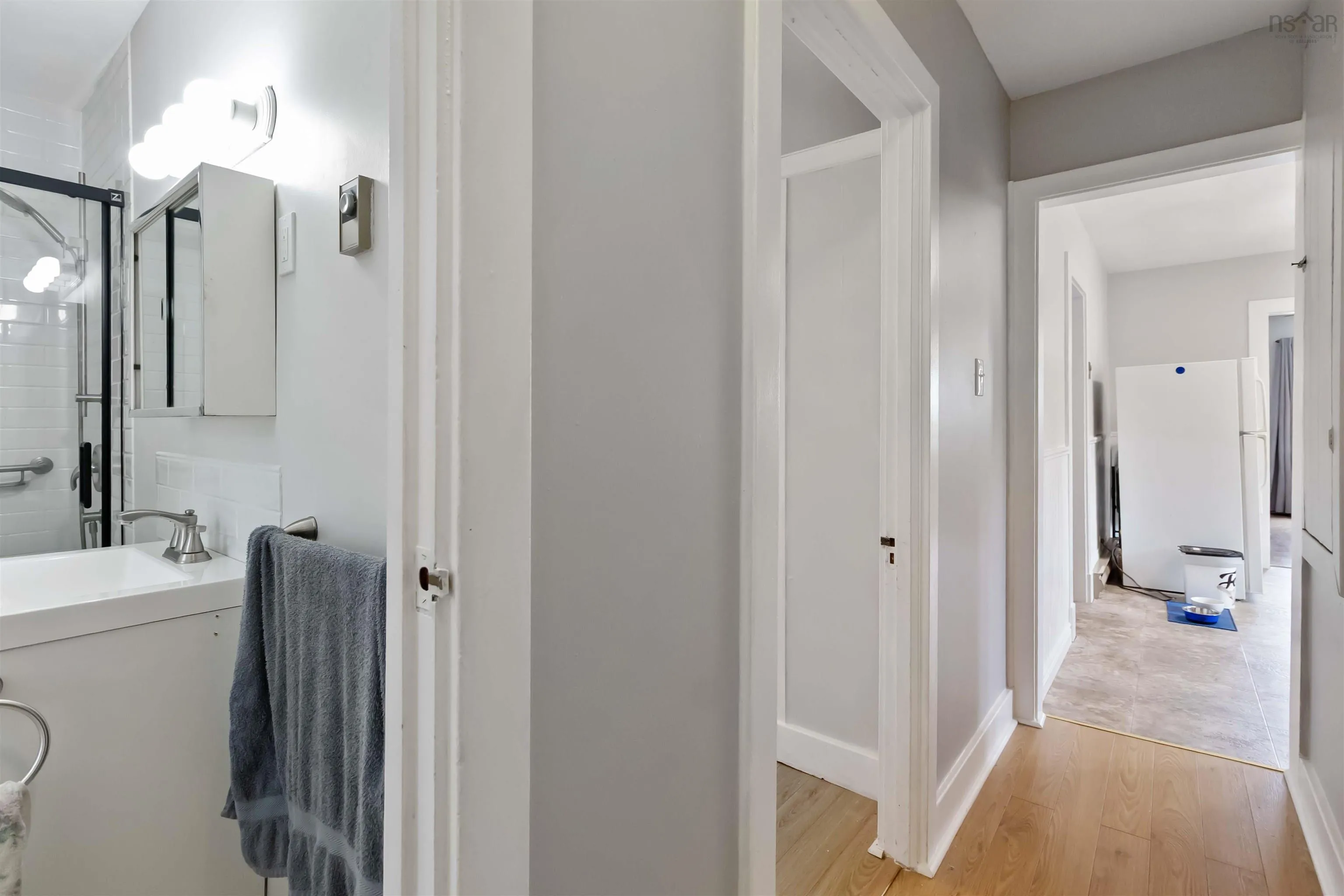 24 Woodlawn Road, Dartmouth, NS B2W 2R6, 2 Bedrooms Bedrooms, ,2 BathroomsBathrooms,Residential,For Sale,Woodlawn,202522993