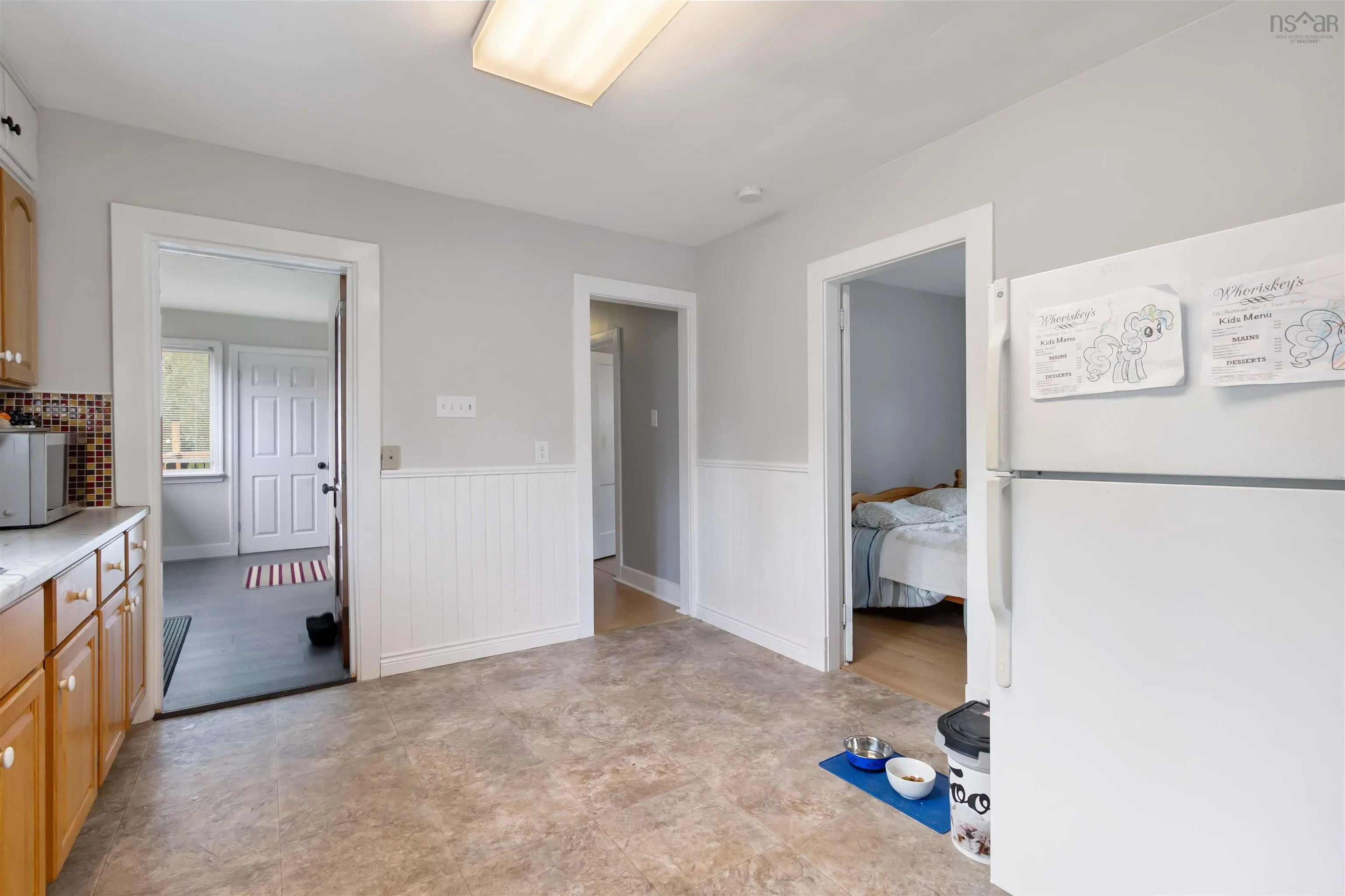 24 Woodlawn Road, Dartmouth, NS B2W 2R6, 2 Bedrooms Bedrooms, ,2 BathroomsBathrooms,Residential,For Sale,Woodlawn,202522993