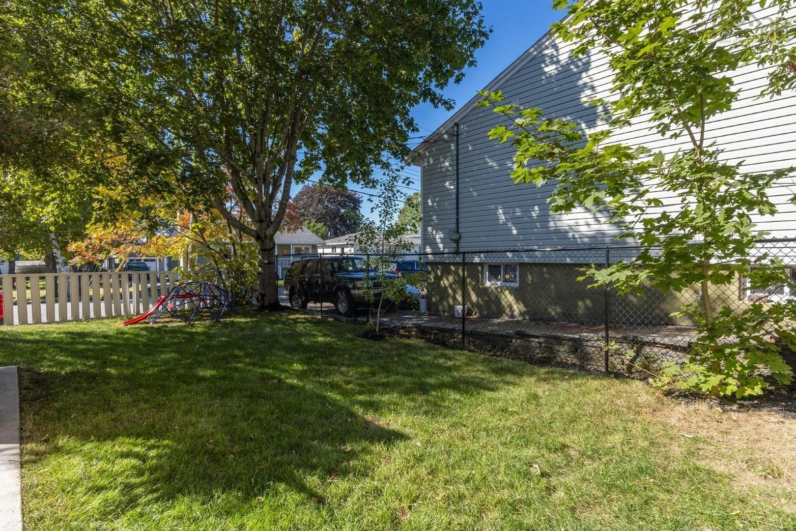 2 Ryland Avenue, Dartmouth, NS B3A 2G5, 3 Bedrooms Bedrooms, ,2 BathroomsBathrooms,Residential,For Sale,Ryland,202525412