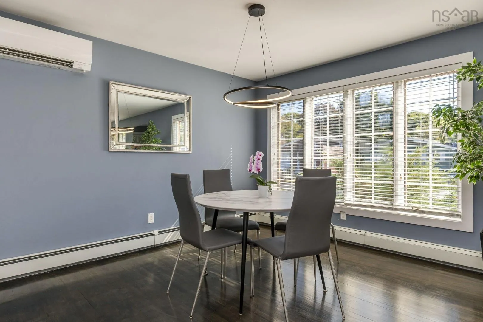 2 Ryland Avenue, Dartmouth, NS B3A 2G5, 3 Bedrooms Bedrooms, ,2 BathroomsBathrooms,Residential,For Sale,Ryland,202525412