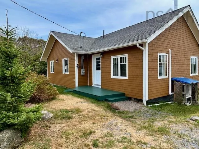 739 Feltzen South Road, Feltzen South, NS B0J 2X0, 2 Bedrooms Bedrooms, ,2 BathroomsBathrooms,Residential,For Sale,Feltzen South,202521384
