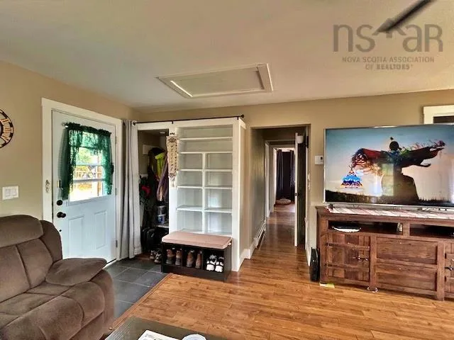 739 Feltzen South Road, Feltzen South, NS B0J 2X0, 2 Bedrooms Bedrooms, ,2 BathroomsBathrooms,Residential,For Sale,Feltzen South,202521384