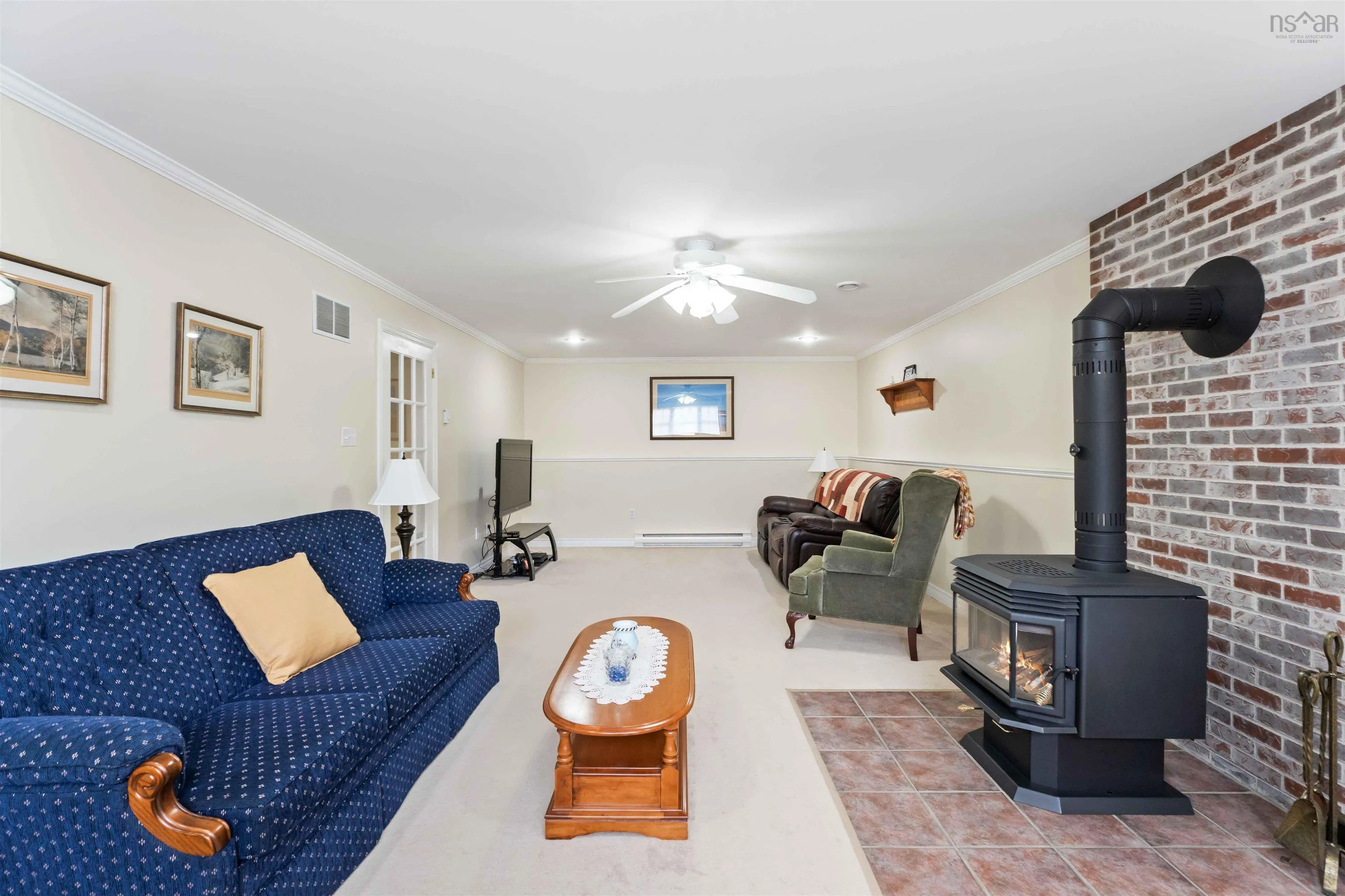 2014 Langille Drive, Coldbrook, NS B4R 1C3, 4 Bedrooms Bedrooms, ,2 BathroomsBathrooms,Residential,For Sale,Langille,202521689