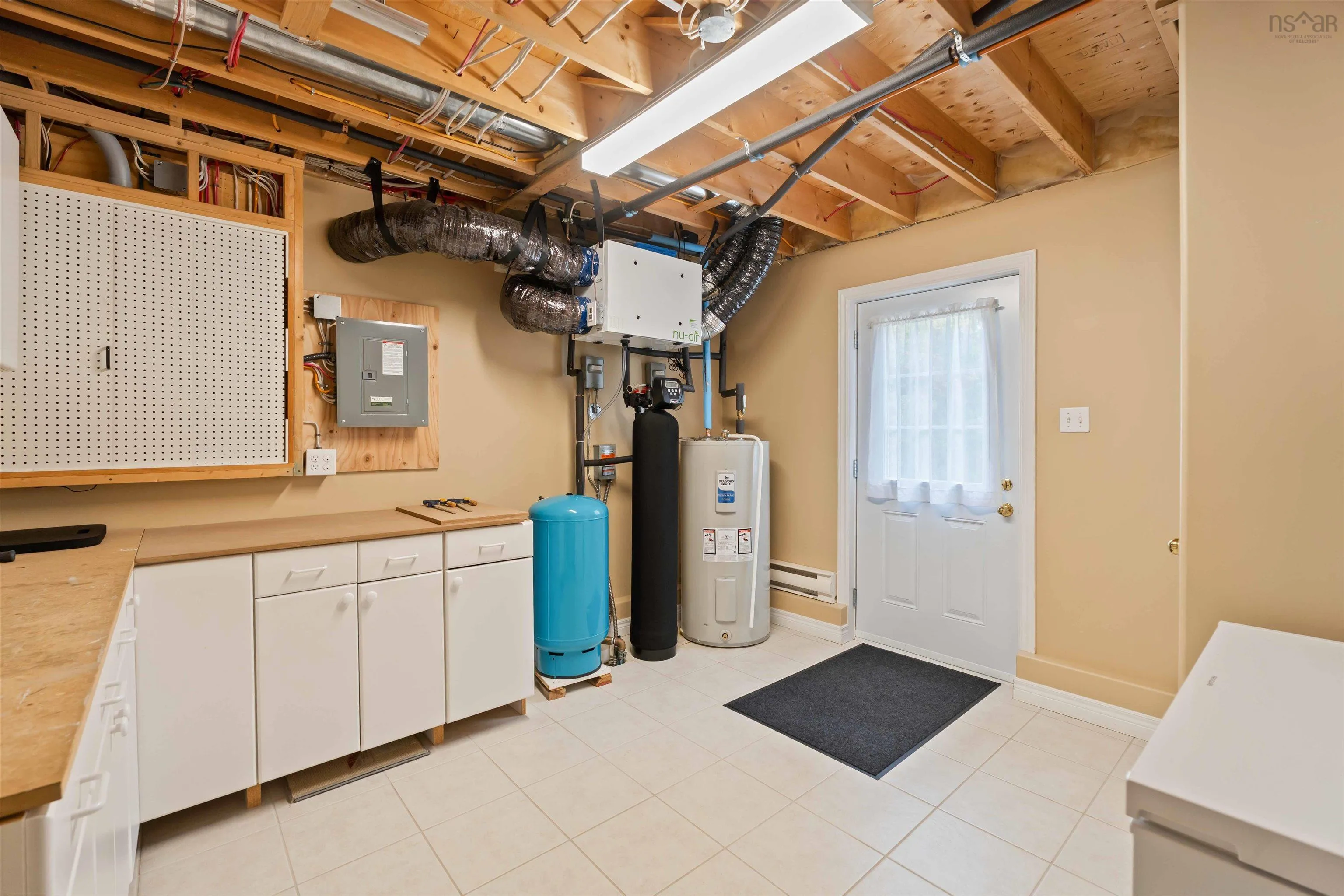 2014 Langille Drive, Coldbrook, NS B4R 1C3, 4 Bedrooms Bedrooms, ,2 BathroomsBathrooms,Residential,For Sale,Langille,202521689