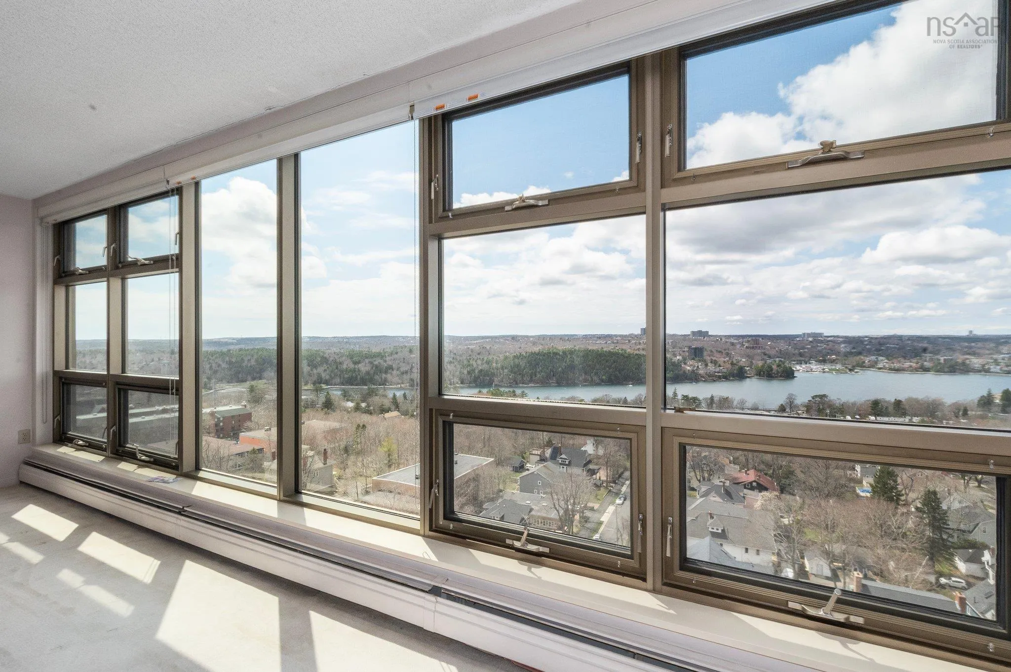 1706-6369 Coburg Road, Halifax Ns B3h 4j7, 2 Bedrooms Bedrooms, ,2 BathroomsBathrooms,Residential,For Sale,Coburg,202509010