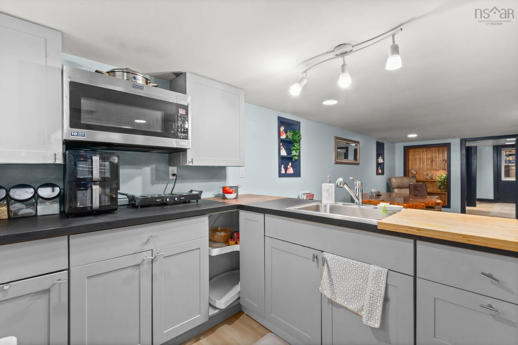 2152 St. Margarets Bay Road, Timberlea, NS B3T 1C9, 3 Bedrooms Bedrooms, ,2 BathroomsBathrooms,Residential,For Sale,St. Margarets Bay,202520550