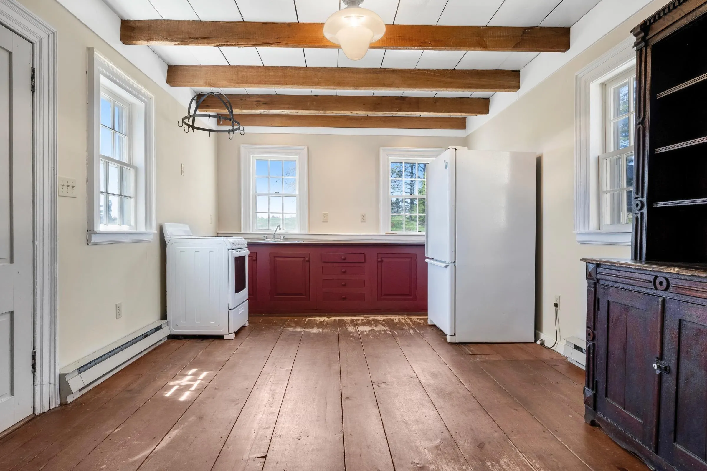 261 Upper Kingsburg Road, Upper Kingsburg Ns B0j 2x0, 3 Bedrooms Bedrooms, ,3 BathroomsBathrooms,Residential,For Sale,Upper Kingsburg,202509597