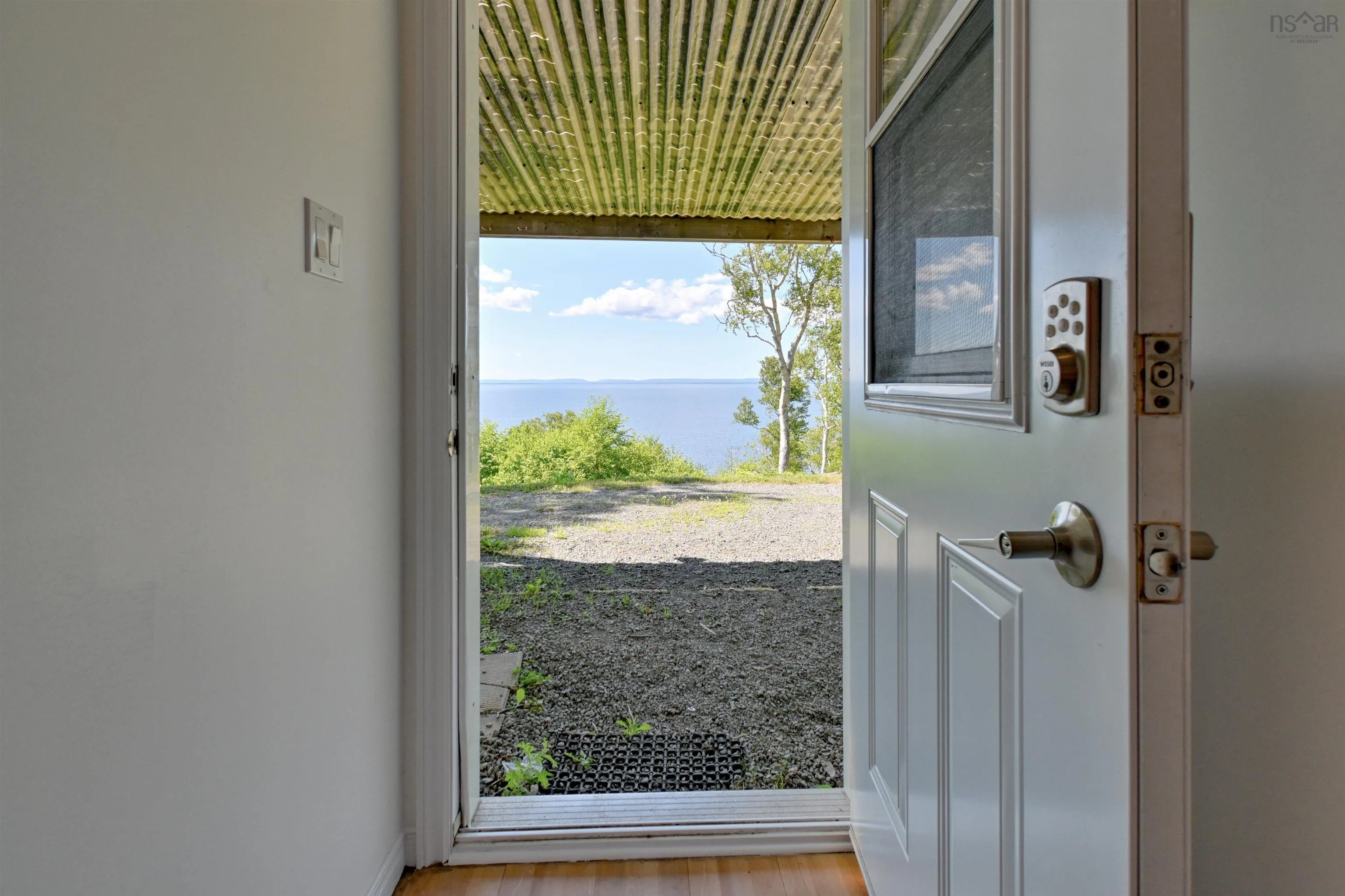 95 Lakeshore Drive W, Irish Cove, NS B0E 3B0, 3 Bedrooms Bedrooms, ,2 BathroomsBathrooms,Residential,For Sale,Lakeshore,202519838