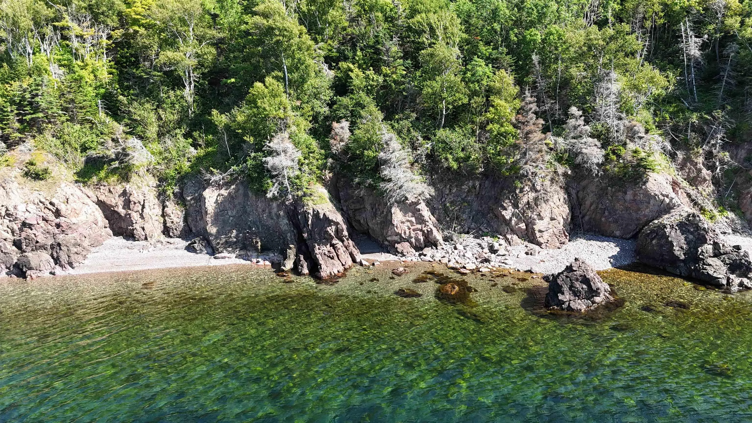 95 Lakeshore Drive W, Irish Cove, NS B0E 3B0, 3 Bedrooms Bedrooms, ,2 BathroomsBathrooms,Residential,For Sale,Lakeshore,202519838