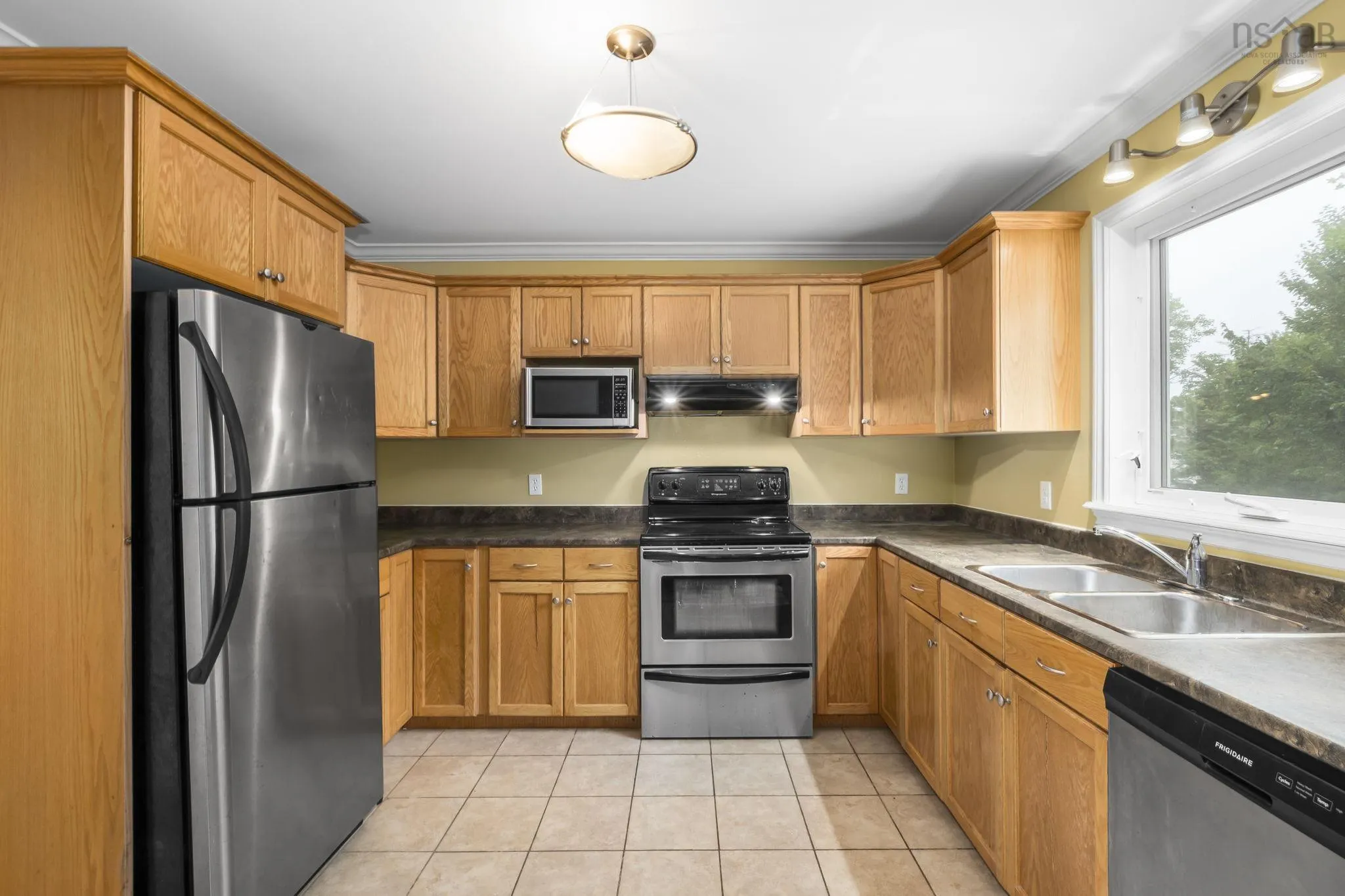 39 North Green Road, Lakeside, NS B3T 2L6, 4 Bedrooms Bedrooms, ,4 BathroomsBathrooms,Residential,For Sale,North Green,202520921