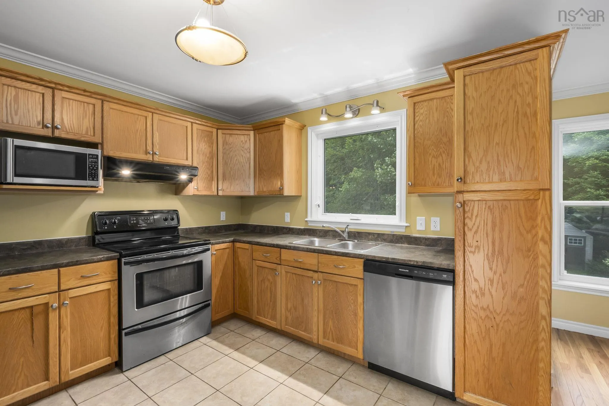 39 North Green Road, Lakeside, NS B3T 2L6, 4 Bedrooms Bedrooms, ,4 BathroomsBathrooms,Residential,For Sale,North Green,202520921