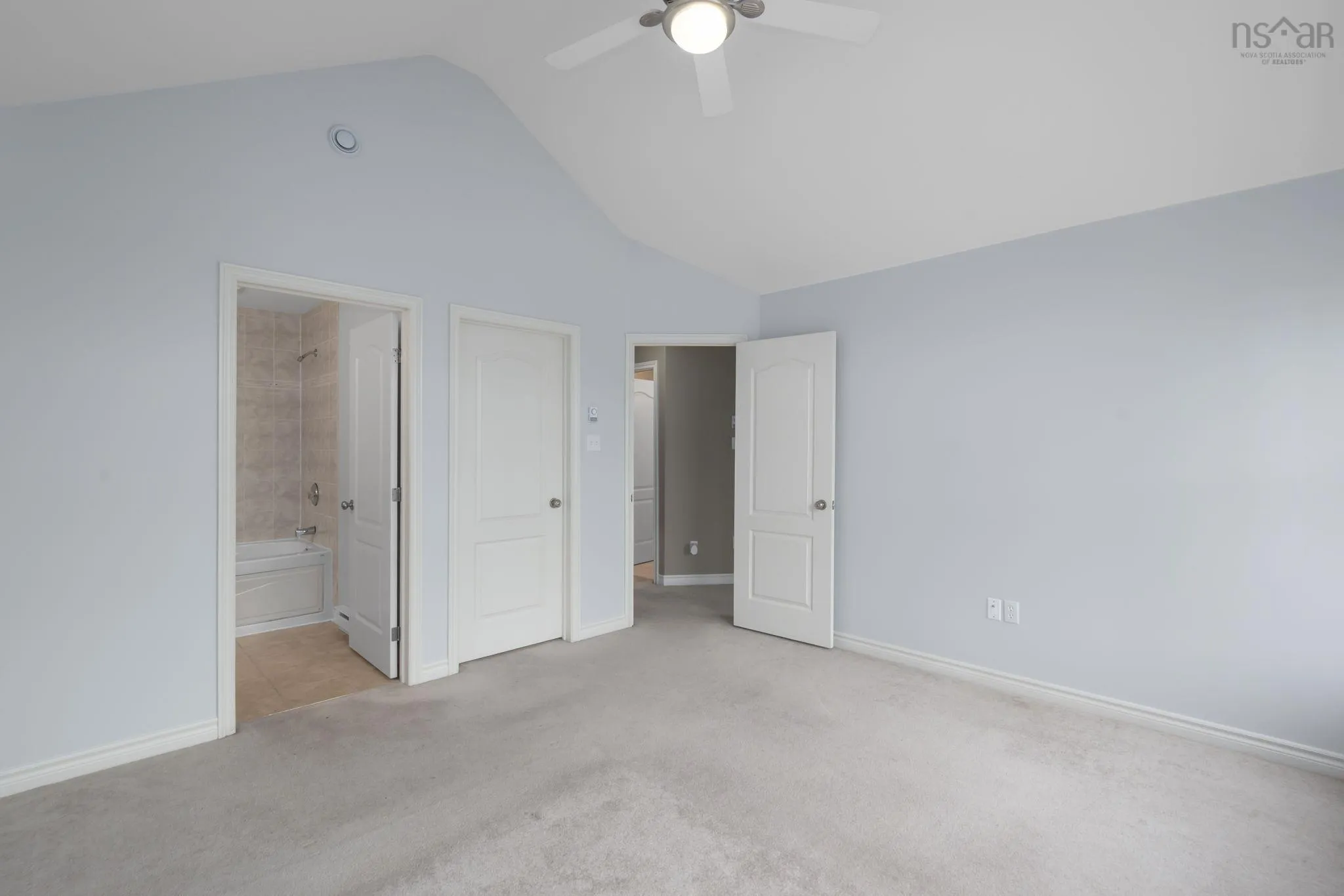 39 North Green Road, Lakeside, NS B3T 2L6, 4 Bedrooms Bedrooms, ,4 BathroomsBathrooms,Residential,For Sale,North Green,202520921