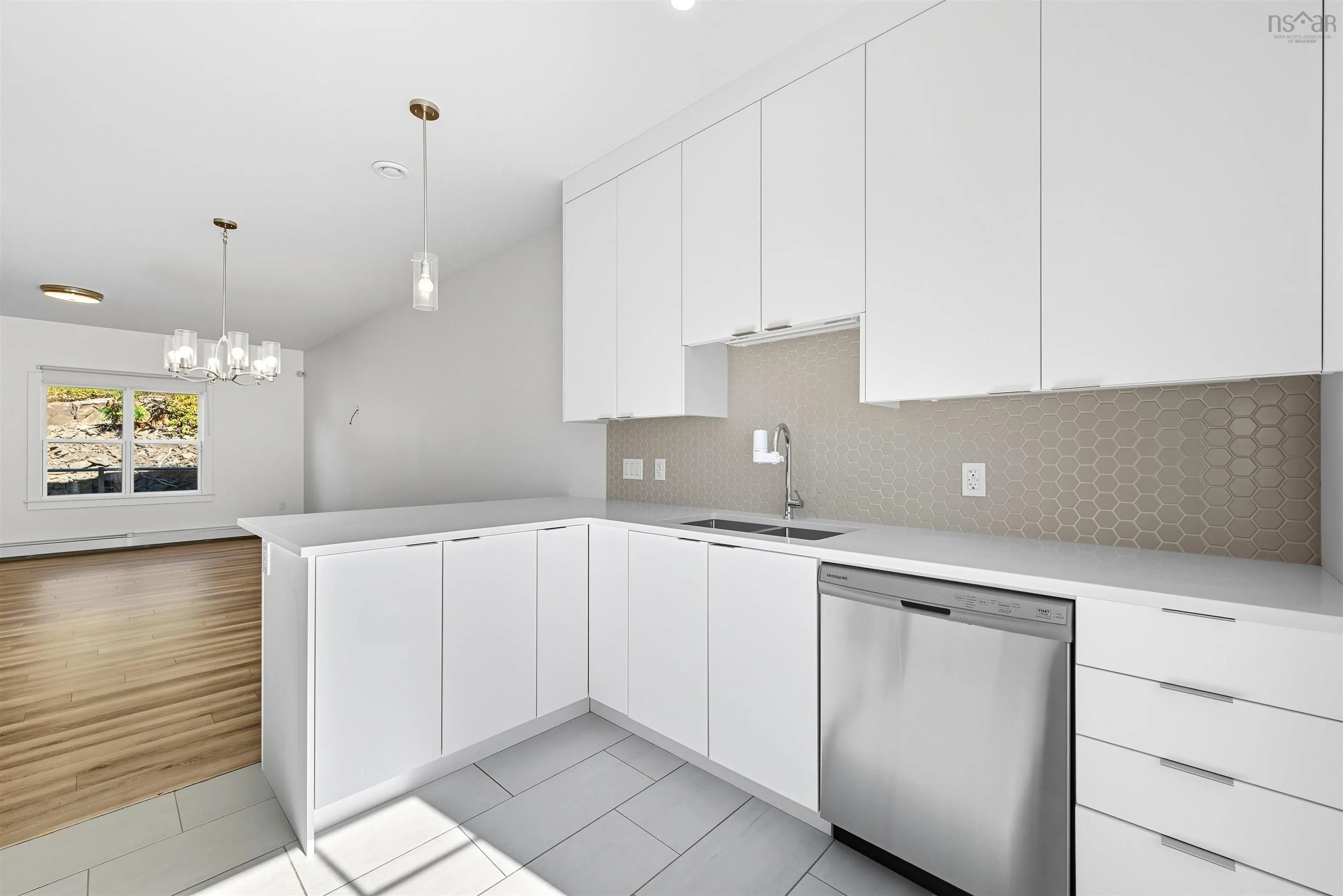 39 Nadia Drive, Dartmouth, NS B3A 0B3, 3 Bedrooms Bedrooms, ,4 BathroomsBathrooms,Residential,For Sale,Nadia,202524227