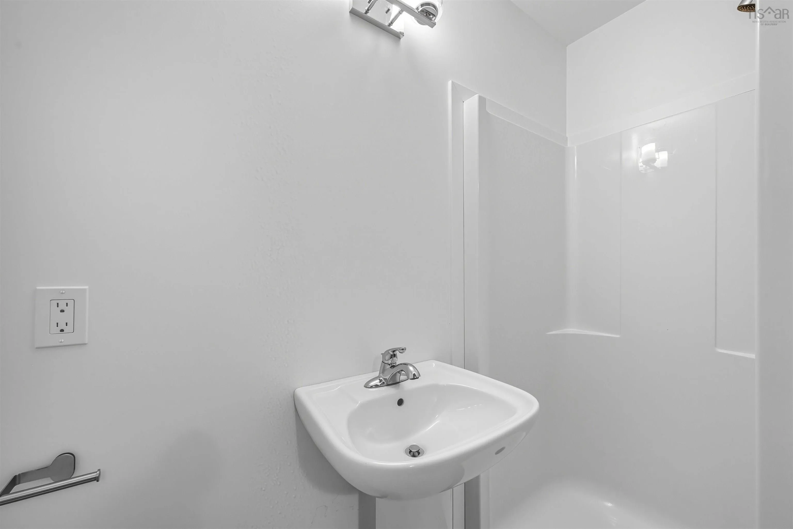 39 Nadia Drive, Dartmouth, NS B3A 0B3, 3 Bedrooms Bedrooms, ,4 BathroomsBathrooms,Residential,For Sale,Nadia,202524227