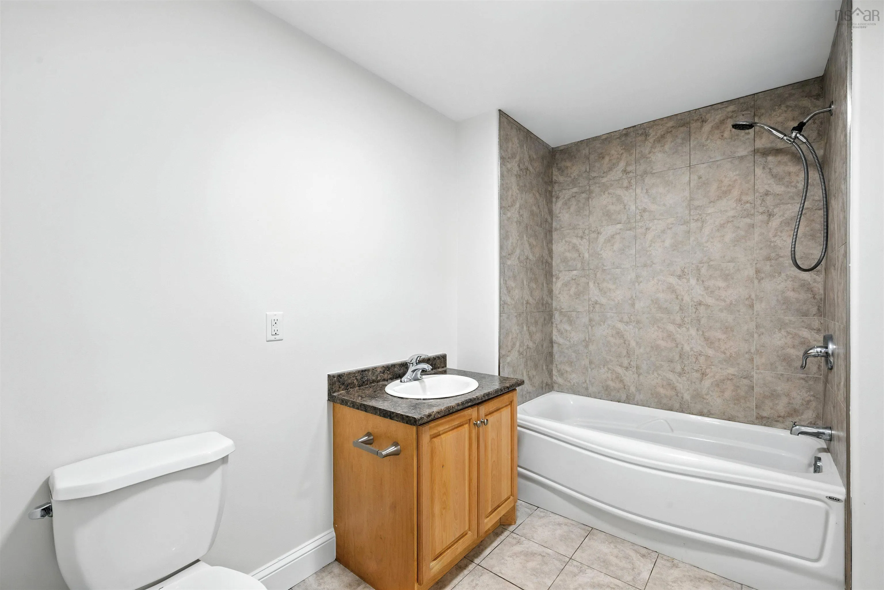 185 Carnoustie Drive, Hammonds Plains, NS B4B 0E5, 3 Bedrooms Bedrooms, ,3 BathroomsBathrooms,Residential,For Sale,Carnoustie,202520792