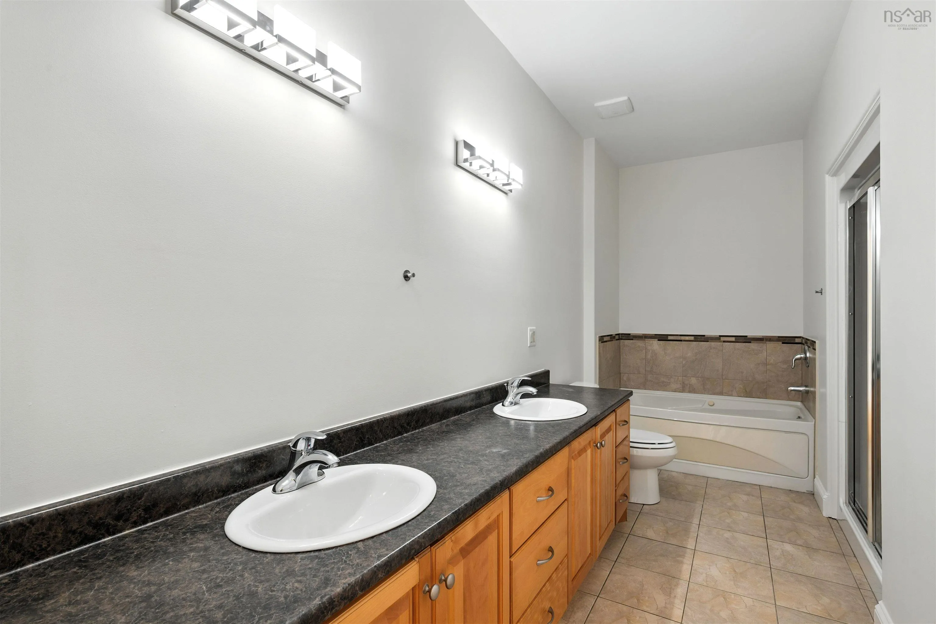 185 Carnoustie Drive, Hammonds Plains, NS B4B 0E5, 3 Bedrooms Bedrooms, ,3 BathroomsBathrooms,Residential,For Sale,Carnoustie,202520792