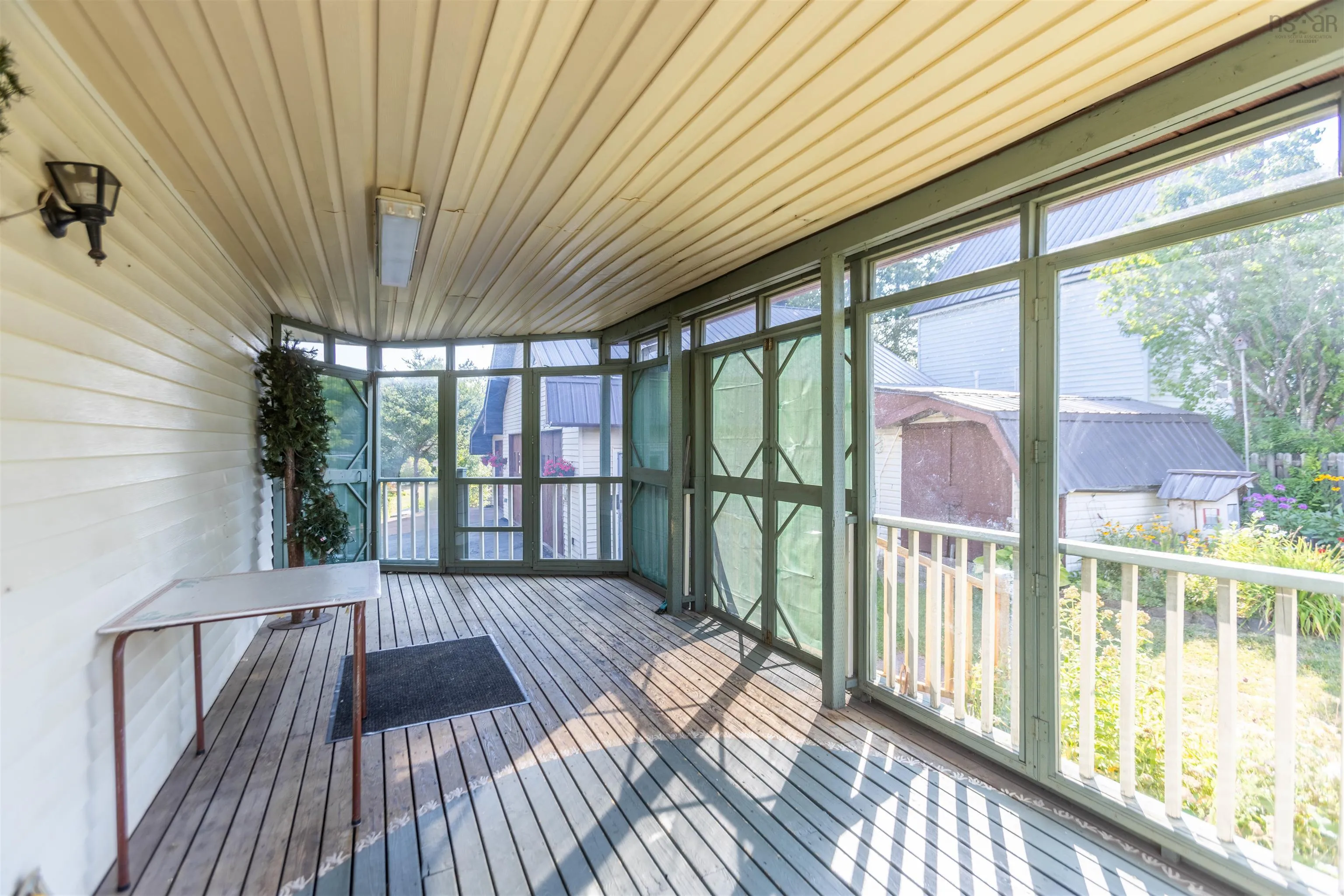 46 Cornwall Street, Amherst, NS B4H 2L4, 4 Bedrooms Bedrooms, ,2 BathroomsBathrooms,Residential,For Sale,Cornwall,202520818